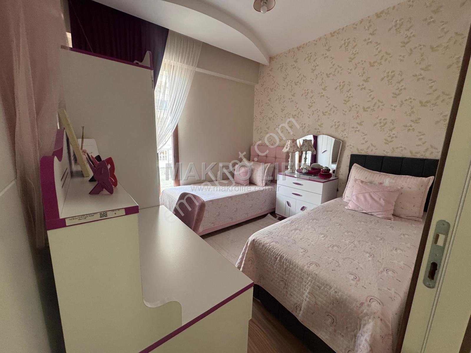 Makro Life Gayrimenkul'den Anemon Otel Yanında Pırıl Pırıl 4+1 Satılık Daire - Görsel 15