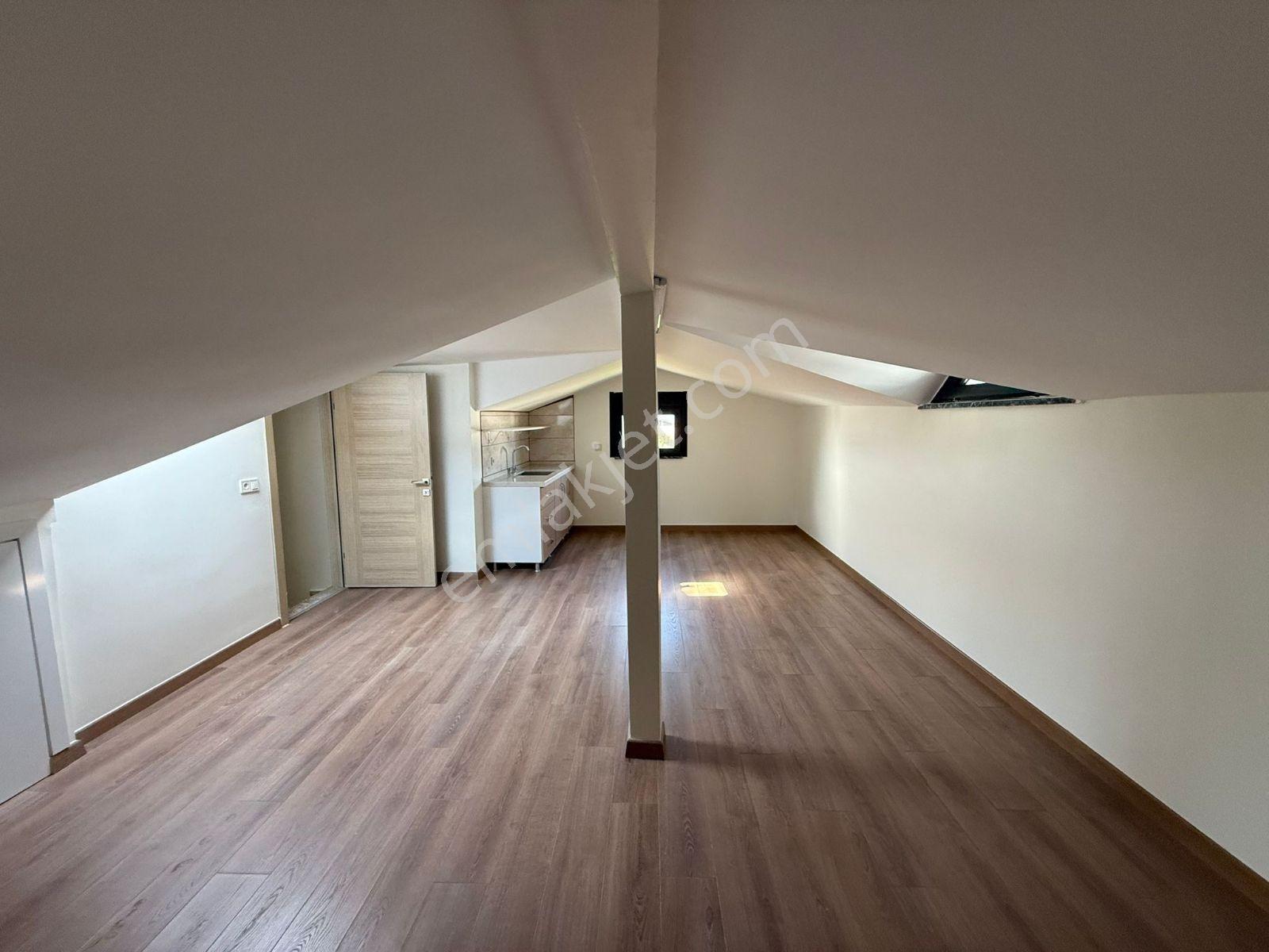 Kaytazderede Sahile Yürüme Mesafesinde 5+1 Satılık Villa - Görsel 30