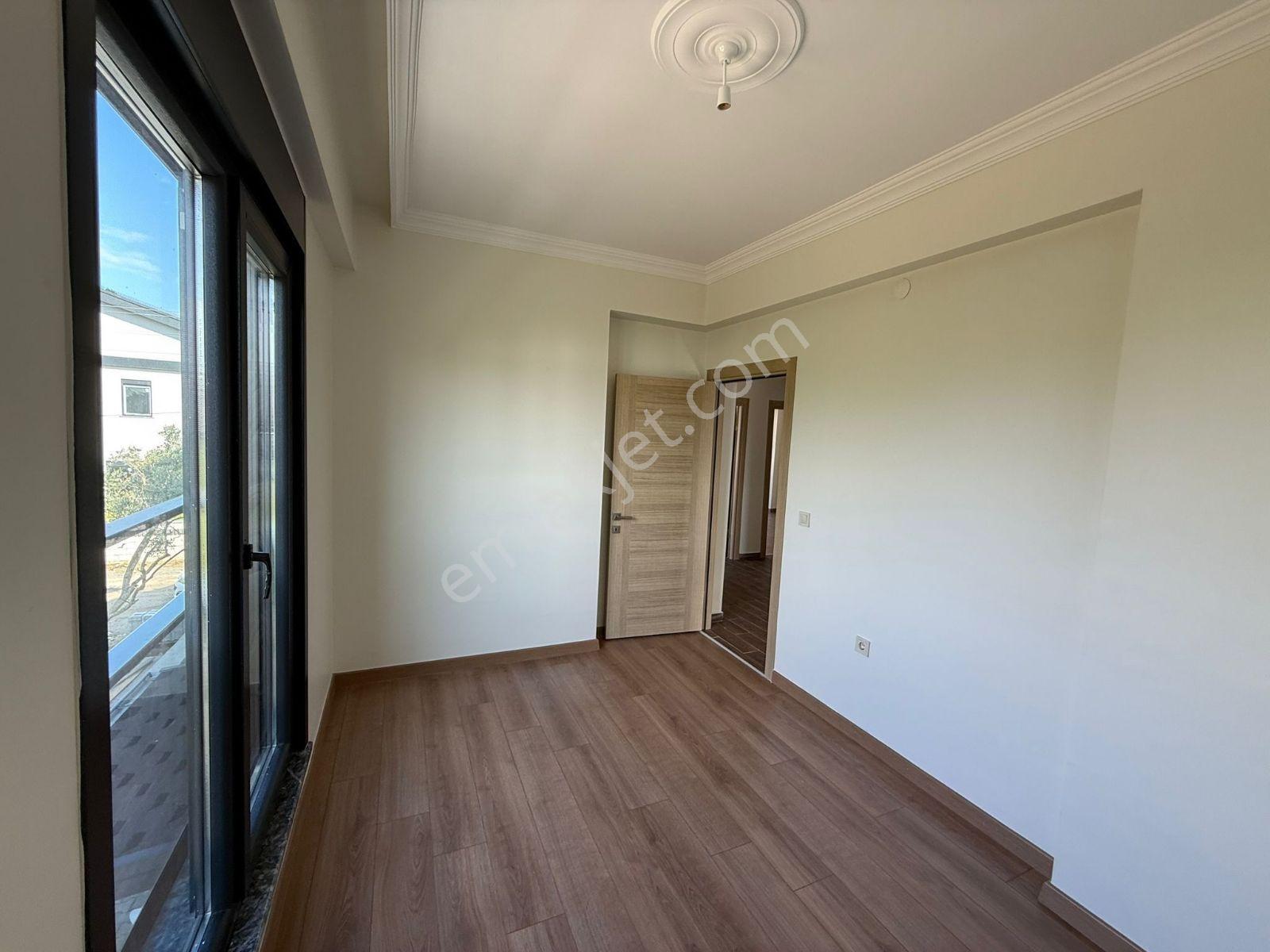 Kaytazderede Sahile Yürüme Mesafesinde 5+1 Satılık Villa - Görsel 20