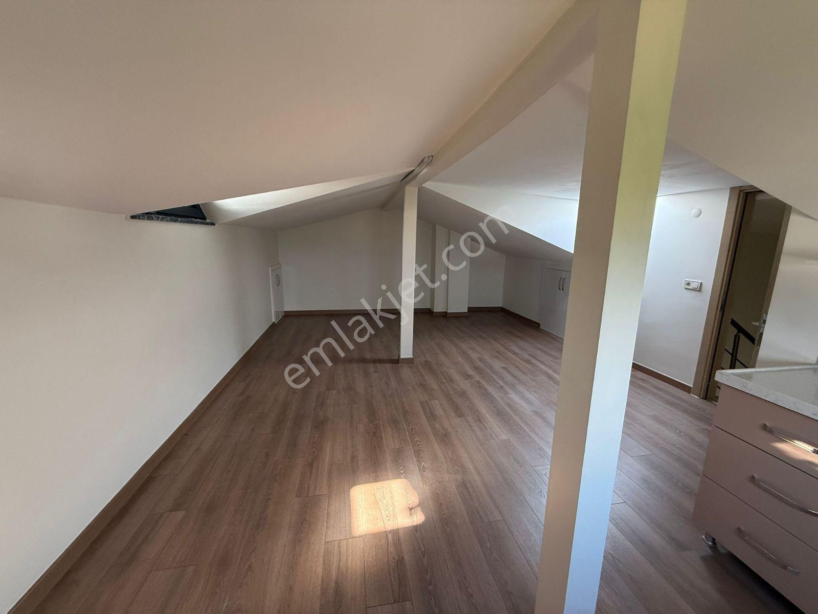 Kaytazderede Sahile Yürüme Mesafesinde 5+1 Satılık Villa - Görsel 28