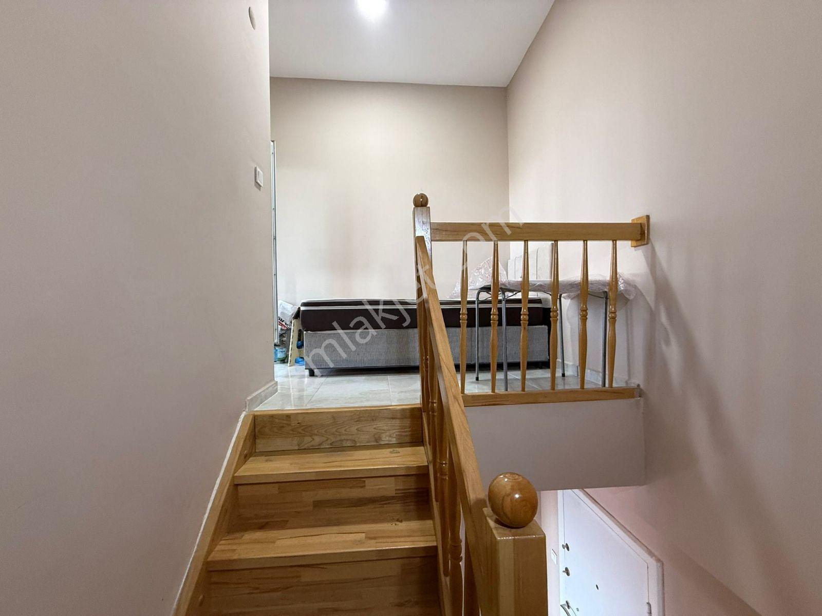 Koruköy'de Deniz Manzaralı 1+1 Eşyalı Satılık Dubleks Daire - Görsel 9