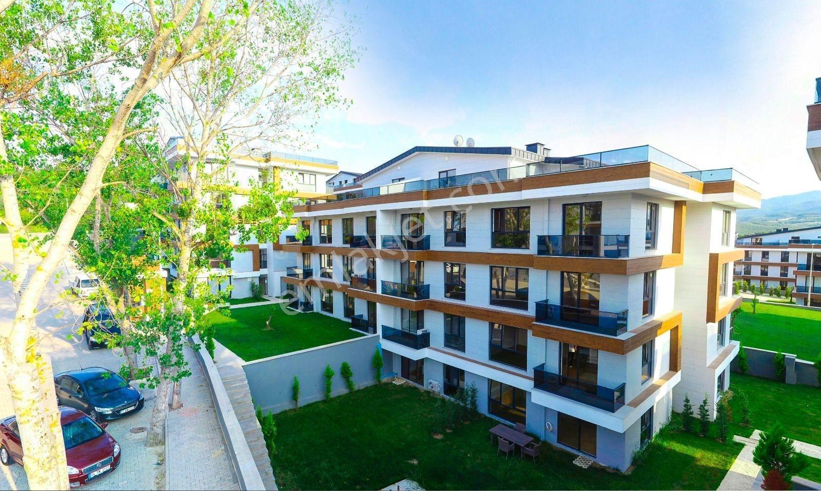 Koruköy'de Deniz Manzaralı 1+1 Eşyalı Satılık Dubleks Daire - Görsel 22