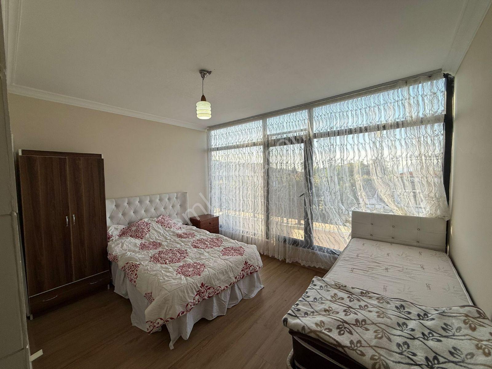 Koruköy'de Deniz Manzaralı 1+1 Eşyalı Satılık Dubleks Daire - Görsel 14