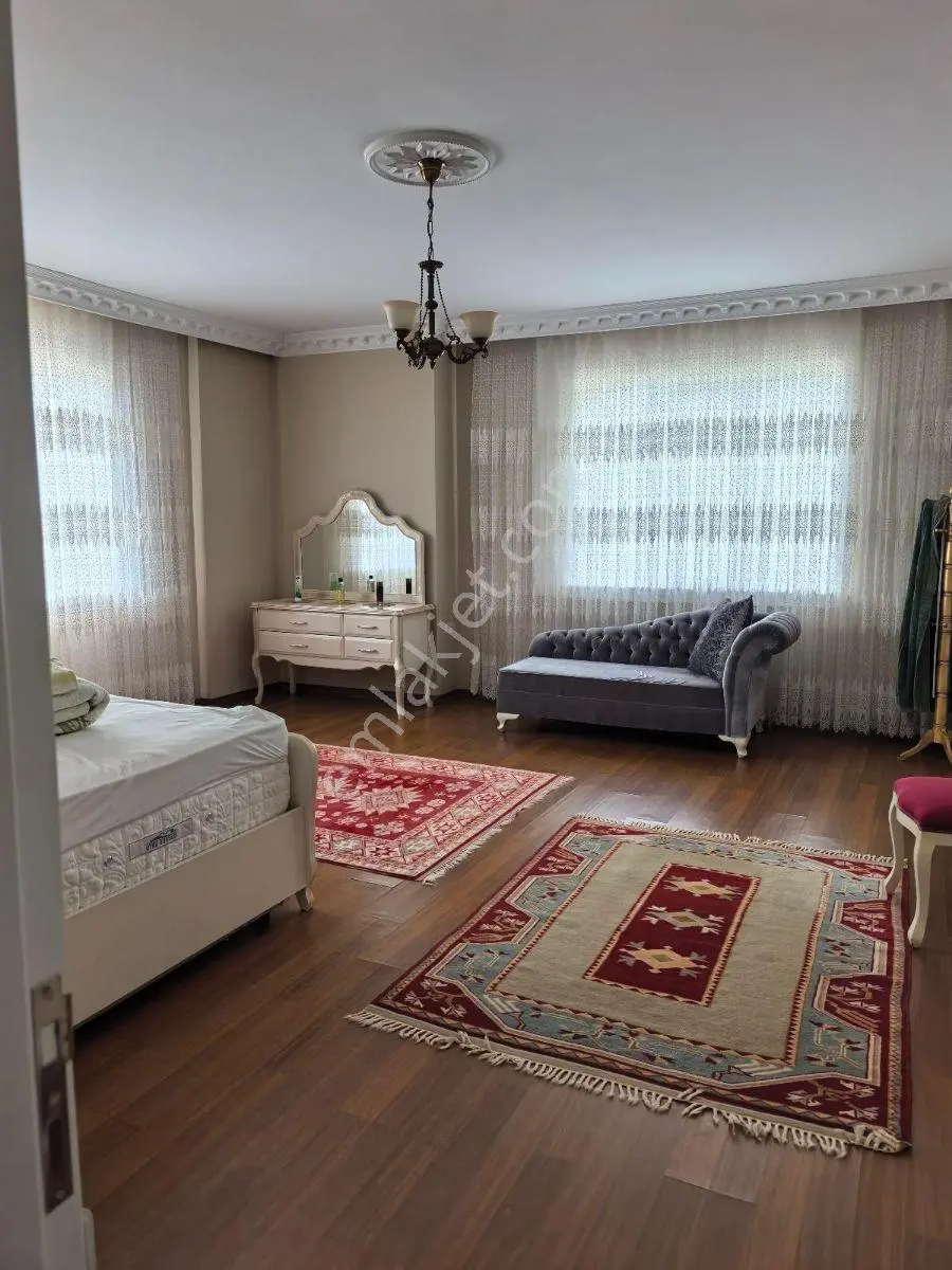 Subaşında 6.000 M² Arsa İçinde Tesis Yapımına Uygun 8+1 - Görsel 5