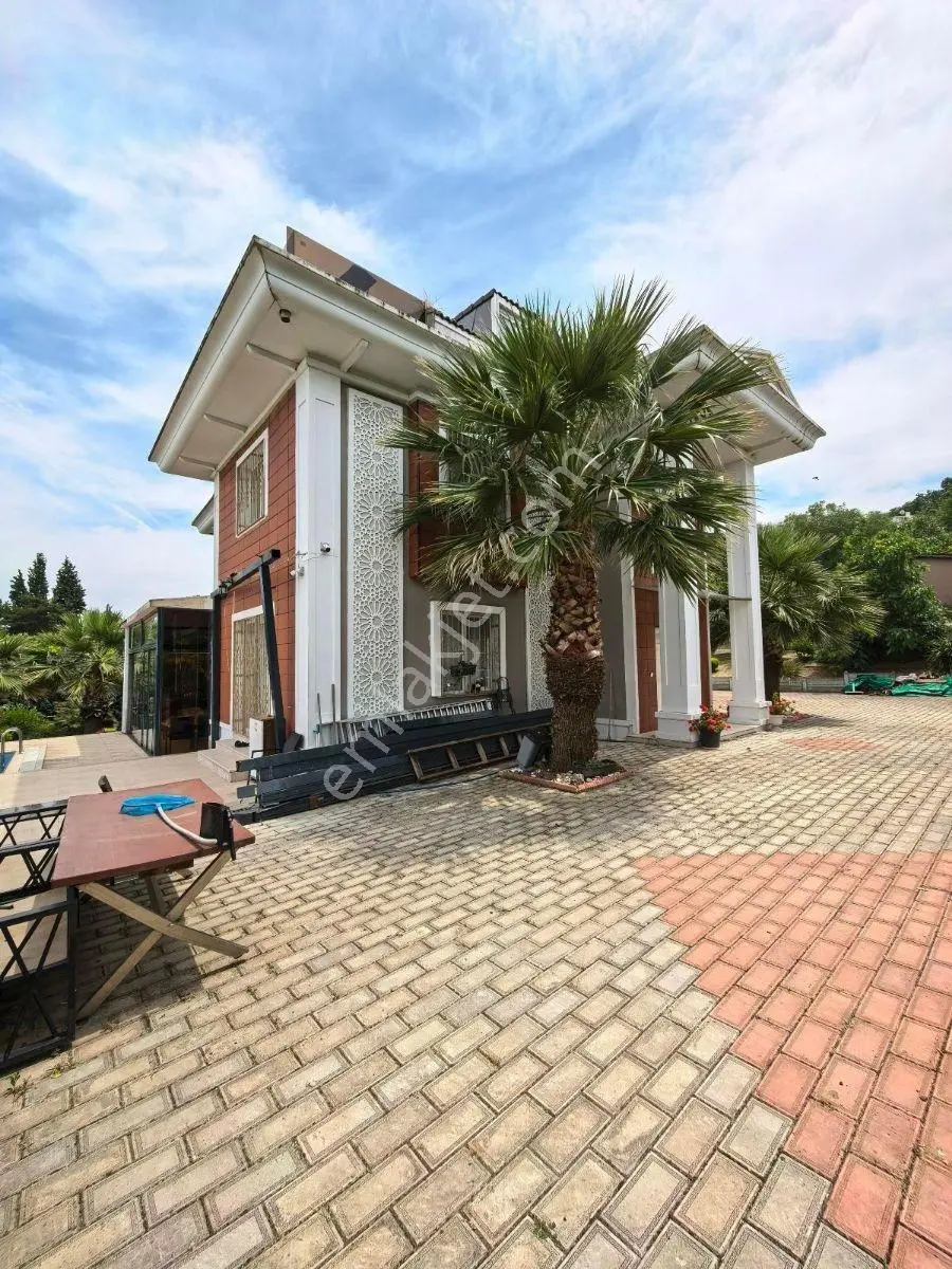 Subaşında 6.000 M² Arsa İçinde Tesis Yapımına Uygun 8+1
