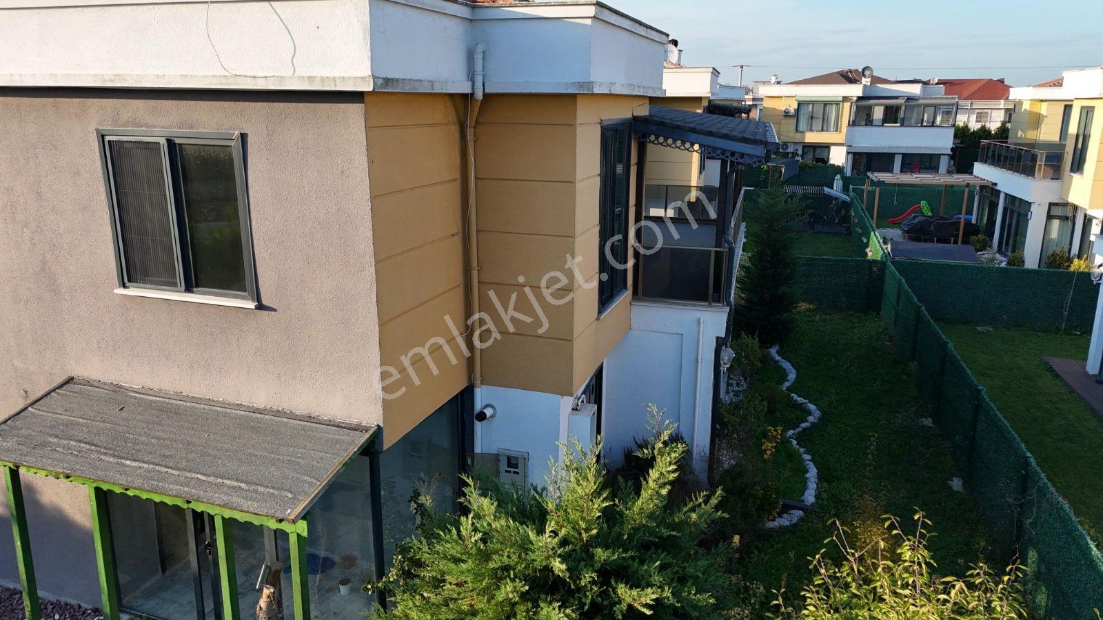 Çerkezköy'ün En Prestijli Sitelerinden Birinde Kiralık 3+1 Villa - Görsel 53