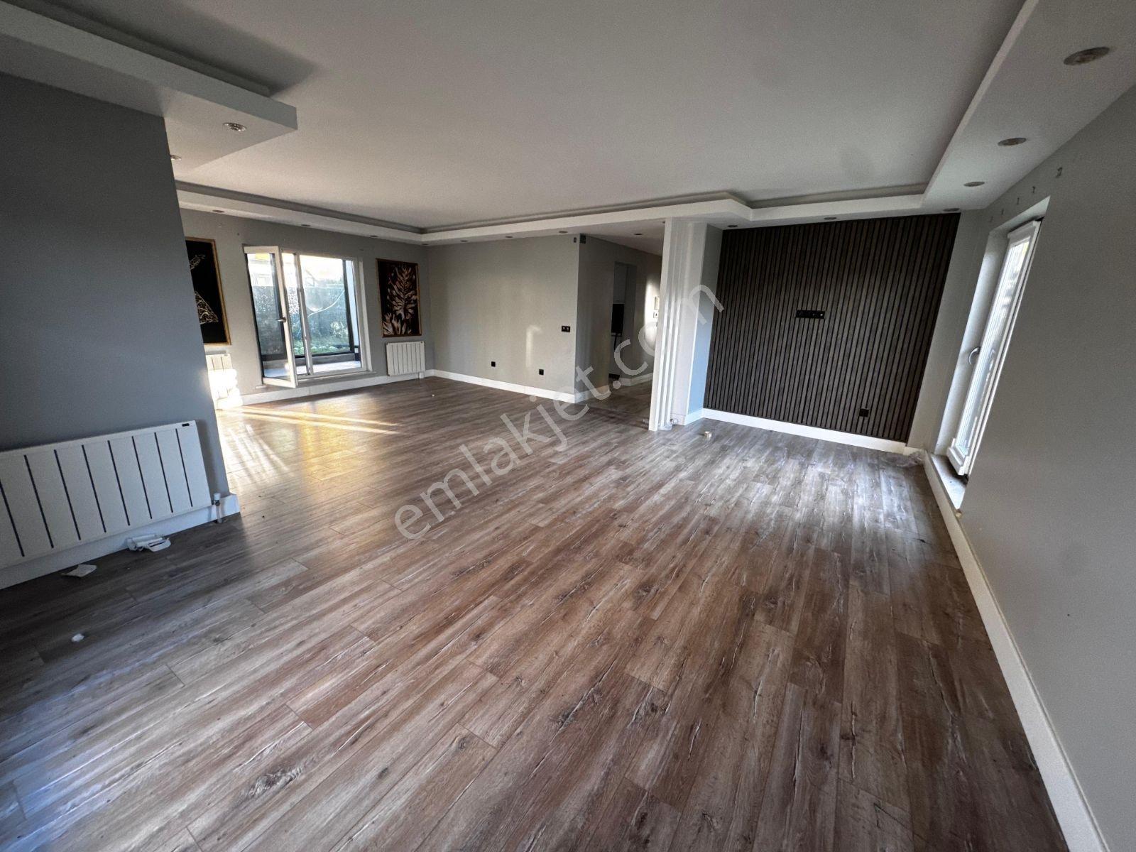 Çerkezköy'ün En Prestijli Sitelerinden Birinde Kiralık 3+1 Villa - Görsel 23