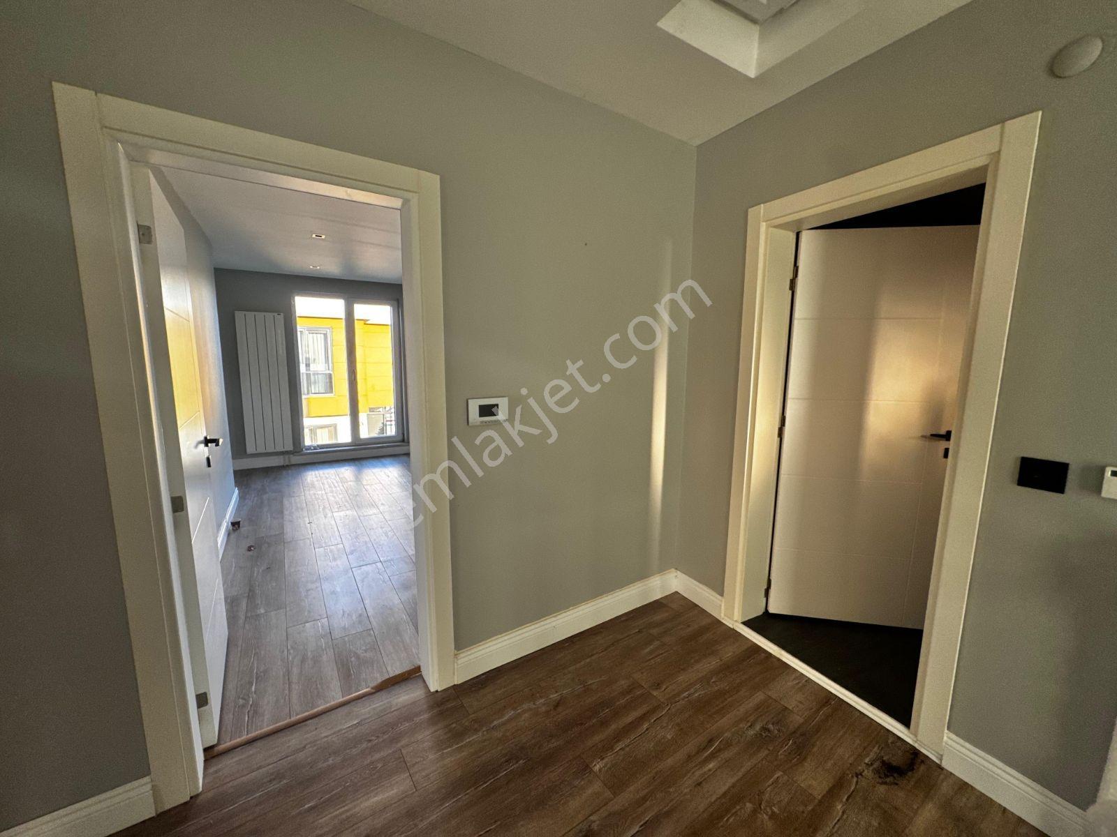 Çerkezköy'ün En Prestijli Sitelerinden Birinde Kiralık 3+1 Villa - Görsel 27