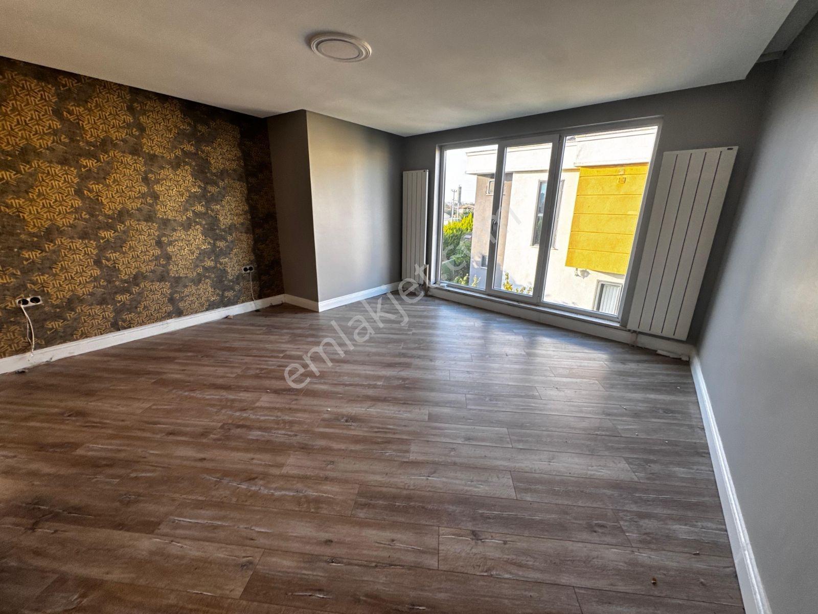 Çerkezköy'ün En Prestijli Sitelerinden Birinde Kiralık 3+1 Villa - Görsel 32