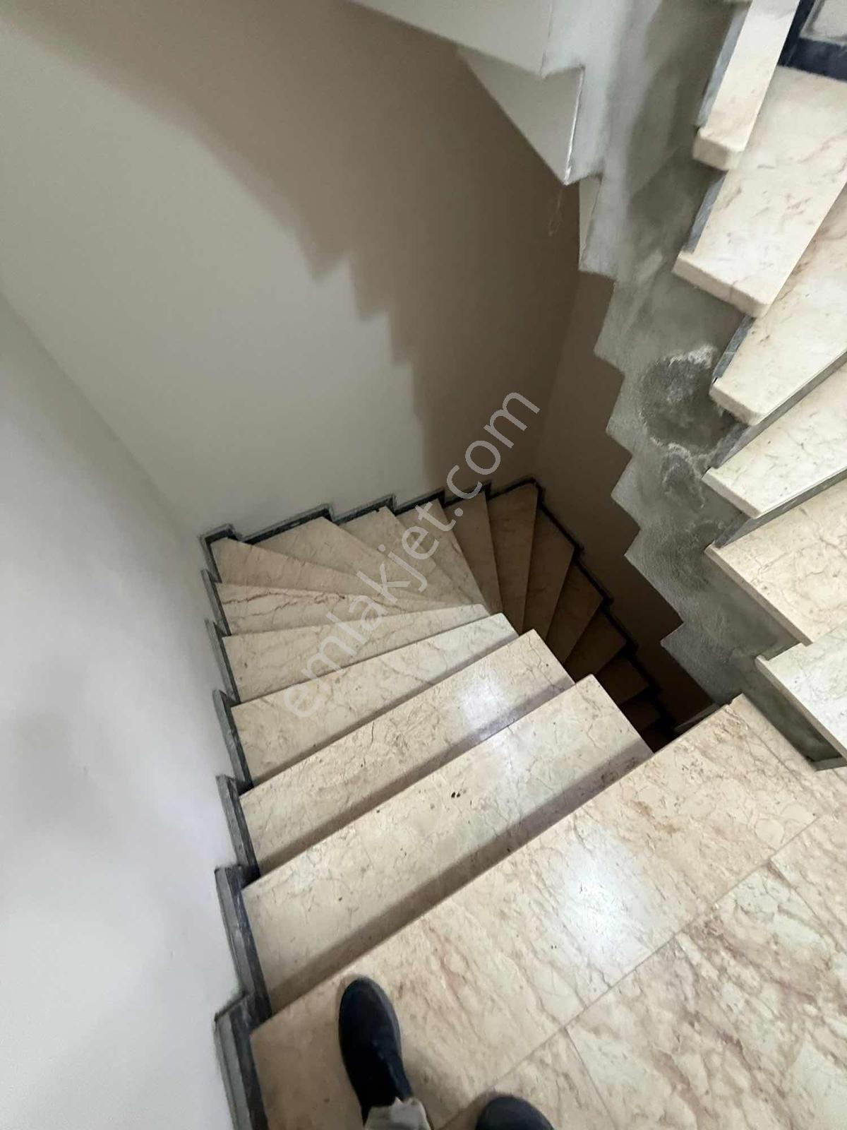 Kadıköyde 440 M² Arsa İçinde 3 Katlı Müstakil Bina - Görsel 18