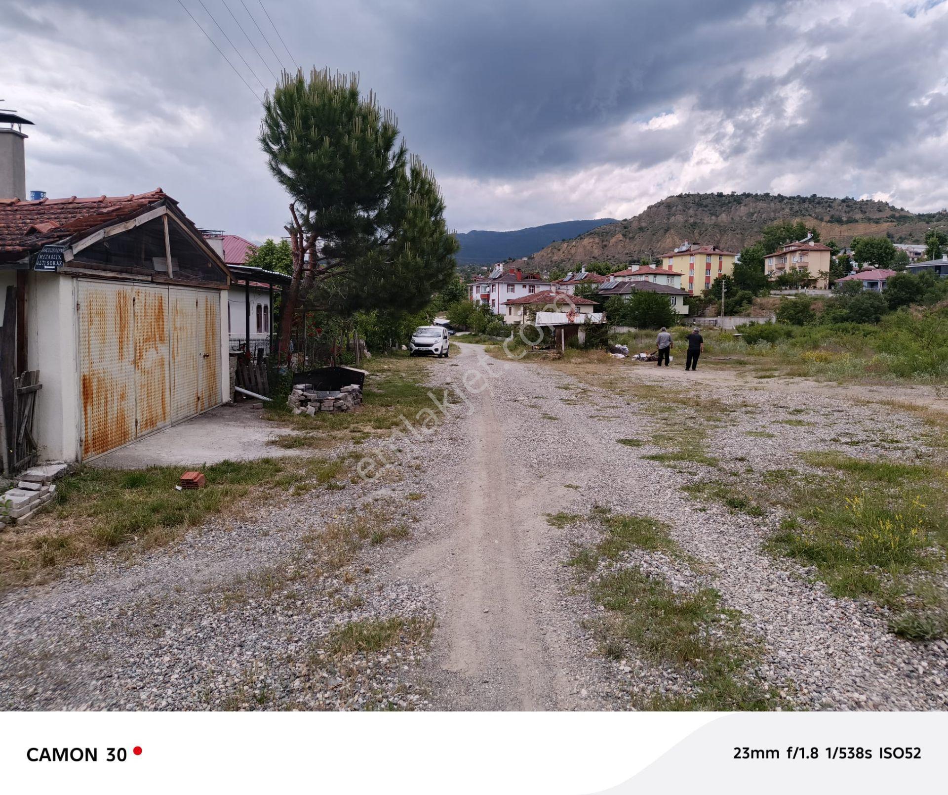 Galeri Basri Emlak - Tosya Bahçelievler Mah. Satılık İmarlı Arsa - Görsel 12