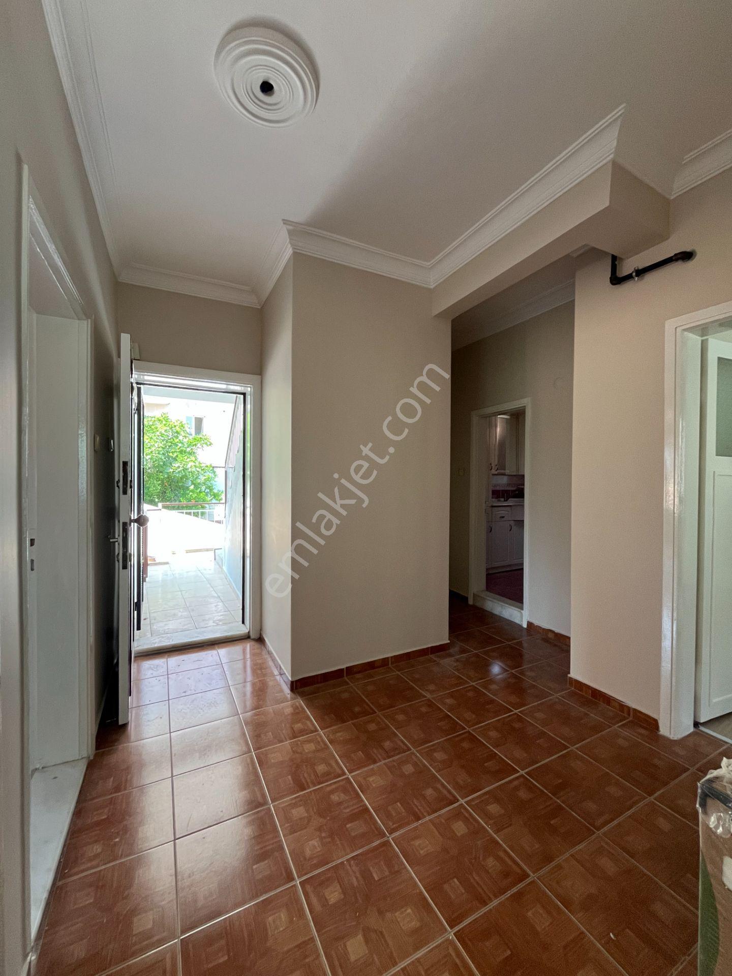 Gümüşpala Merkezde Doğalgazlı Ve Sağlık Ocağı Yakını 3+1 Kiralık Daire - Görsel 21