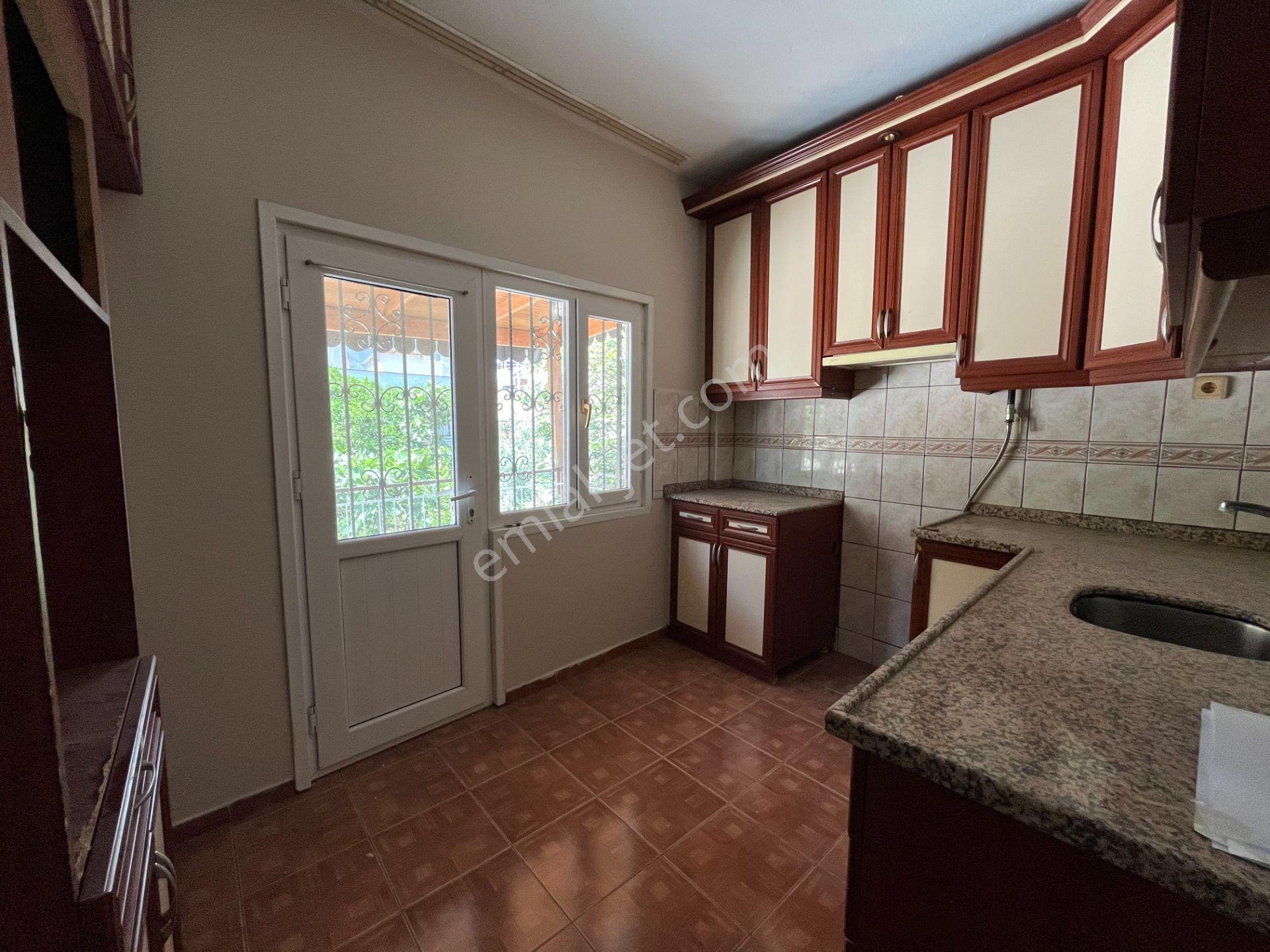 Gümüşpala Merkezde Doğalgazlı Ve Sağlık Ocağı Yakını 3+1 Kiralık Daire - Görsel 6
