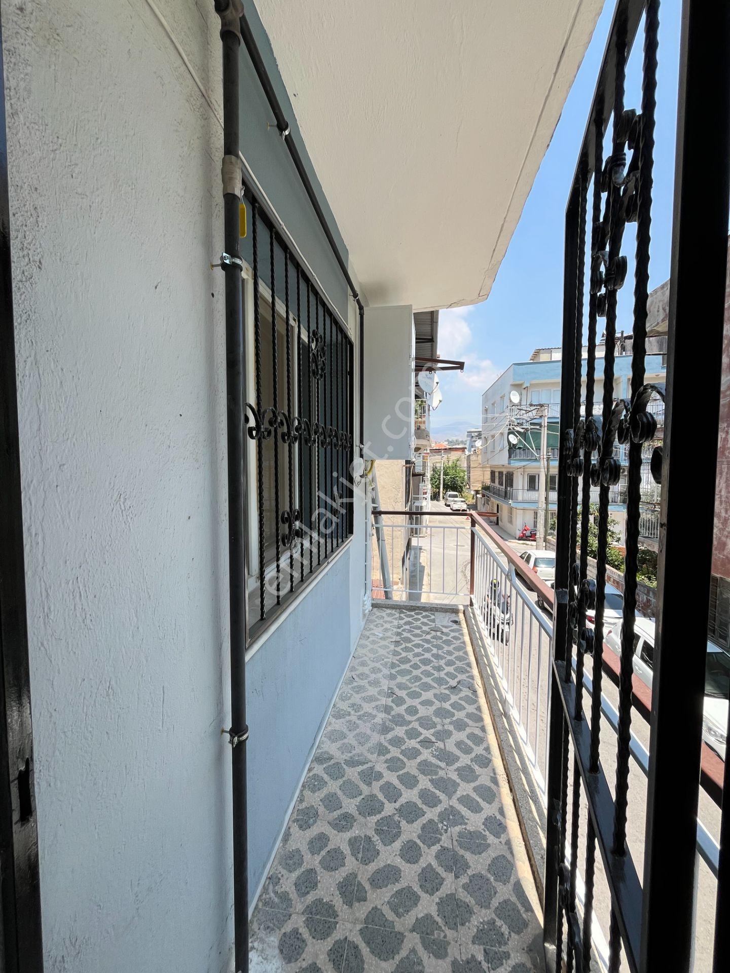 Gümüşpala Merkezde Doğalgazlı Ve Sağlık Ocağı Yakını 3+1 Kiralık Daire - Görsel 13