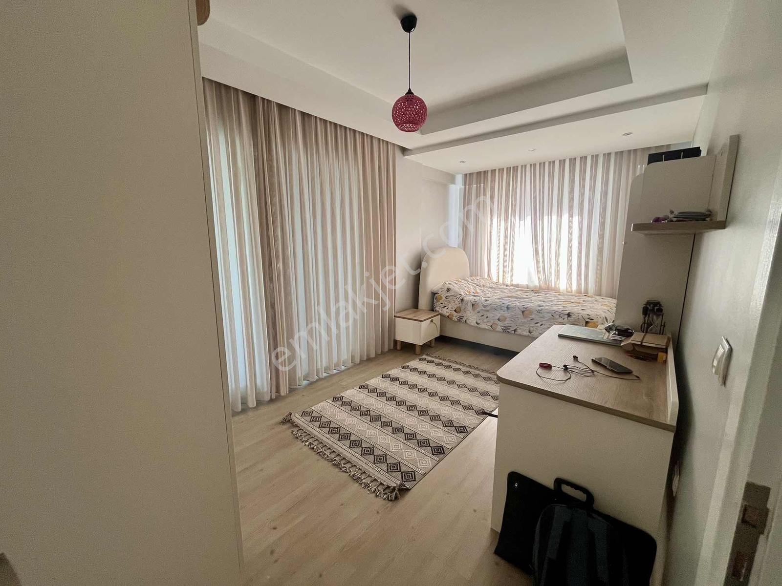 Aliağa Siteler Mah. Eylül Sitesi 3+1 Satılık Daire - Görsel 27