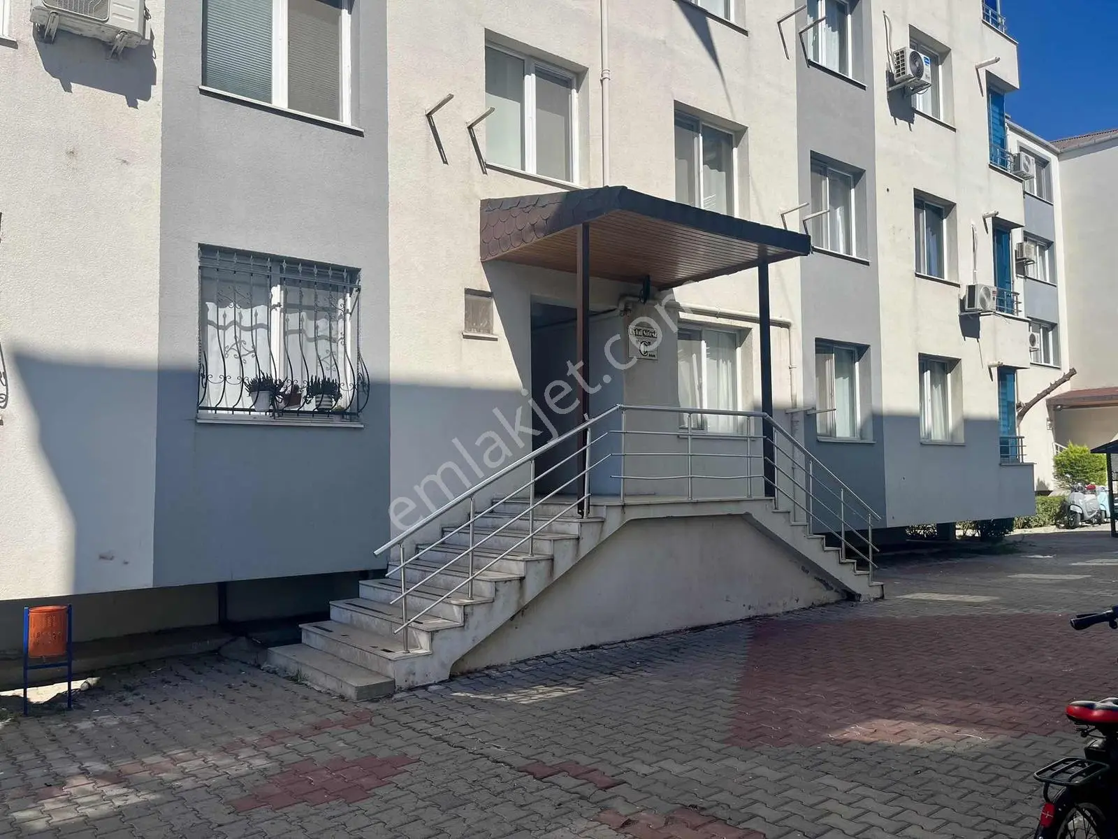 Aliağa Siteler Mah. Eylül Sitesi 3+1 Satılık Daire - Görsel 5