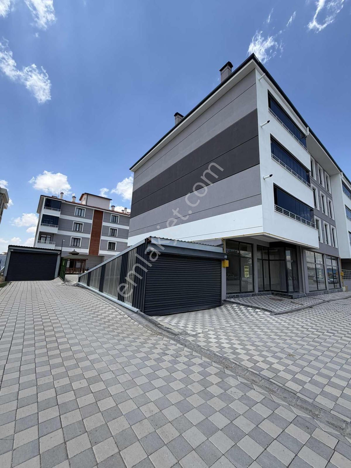 Divan Konakları Site İçi Satılık 4+1 Daire 220 Metre - Görsel 2