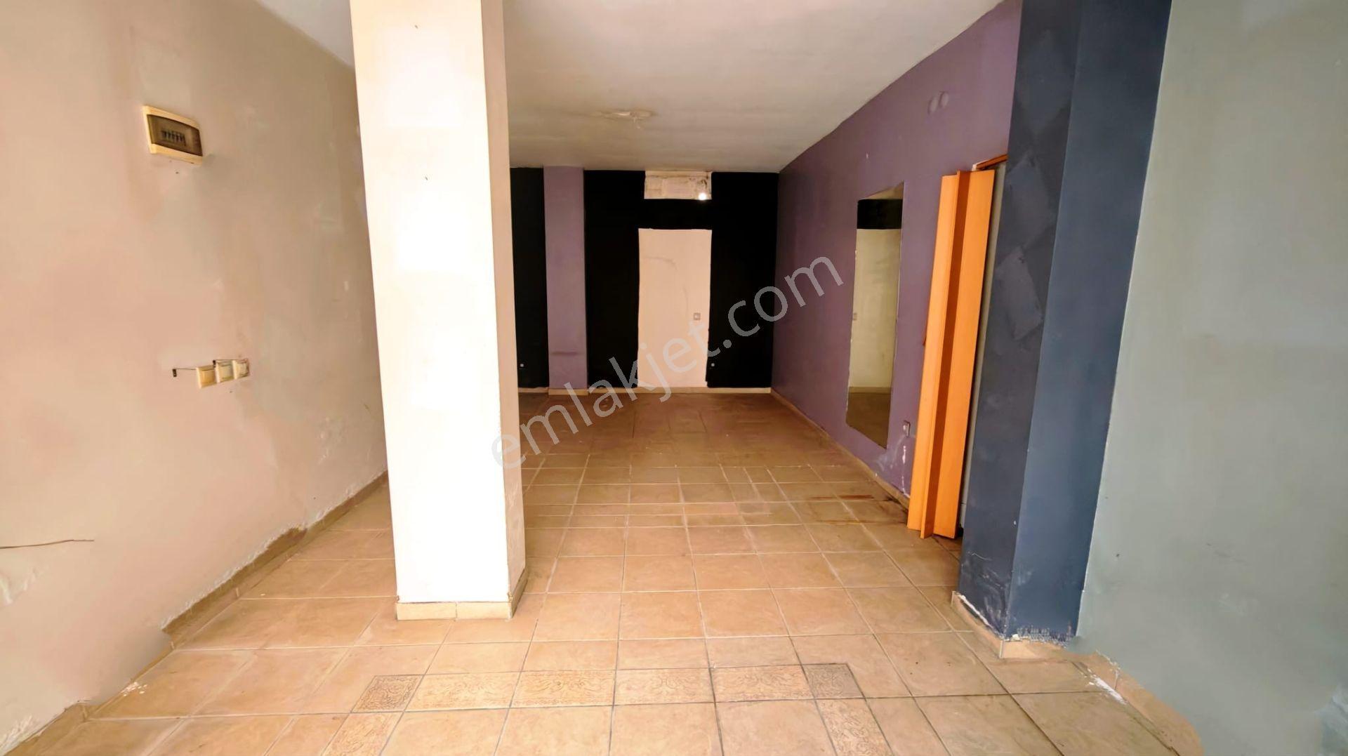 Kuşadası Kaleiçi Kiralık İş Yeri Dükkan Mağaza - Görsel 8