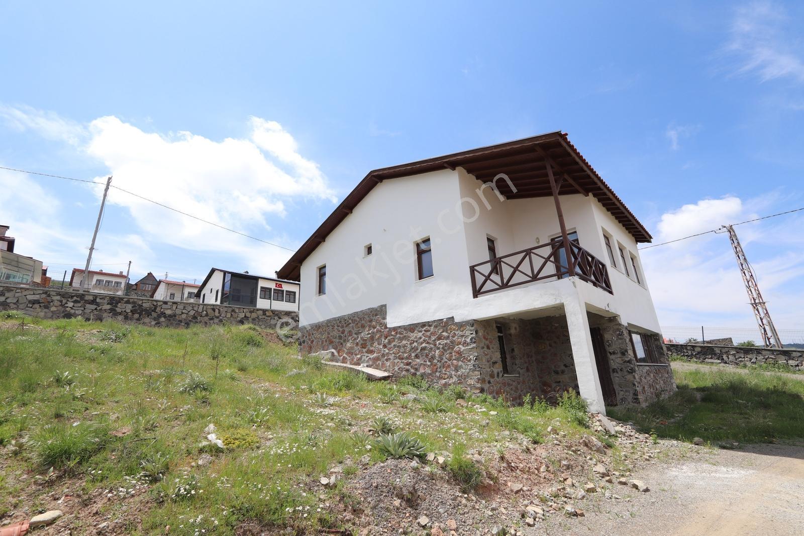 Beypazarı Karaşar Göl Manzaralı - Şömineli 2+1 Villa - Görsel 3