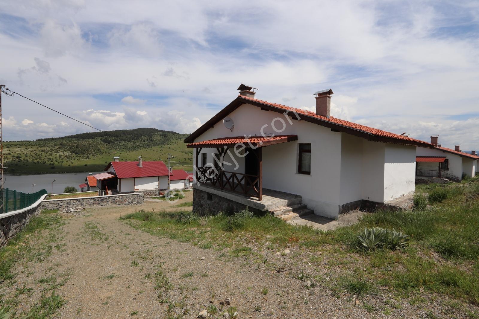 Beypazarı Karaşar Göl Manzaralı - Şömineli 2+1 Villa - Görsel 4