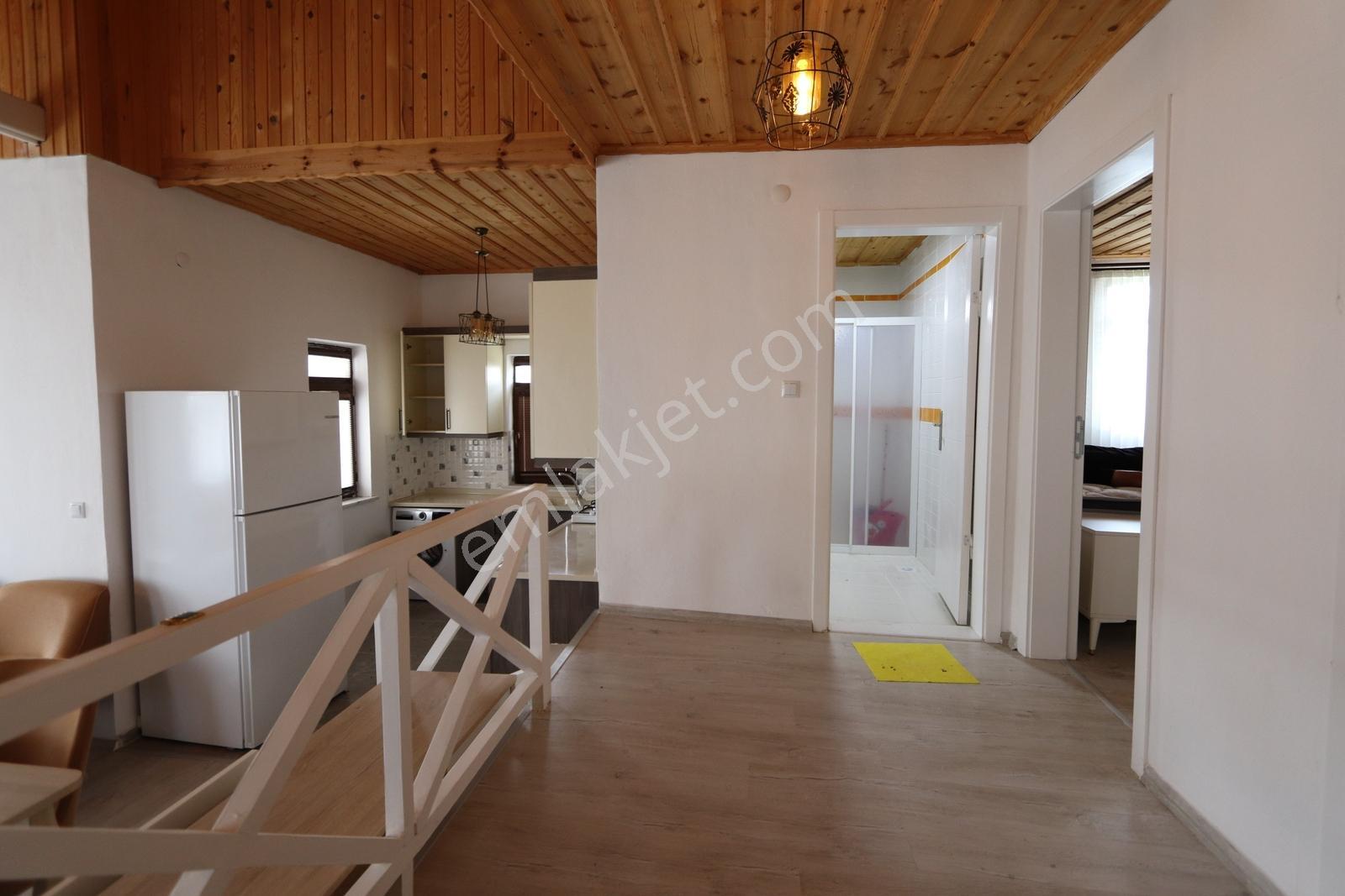 Beypazarı Karaşar Göl Manzaralı - Şömineli 2+1 Villa - Görsel 10