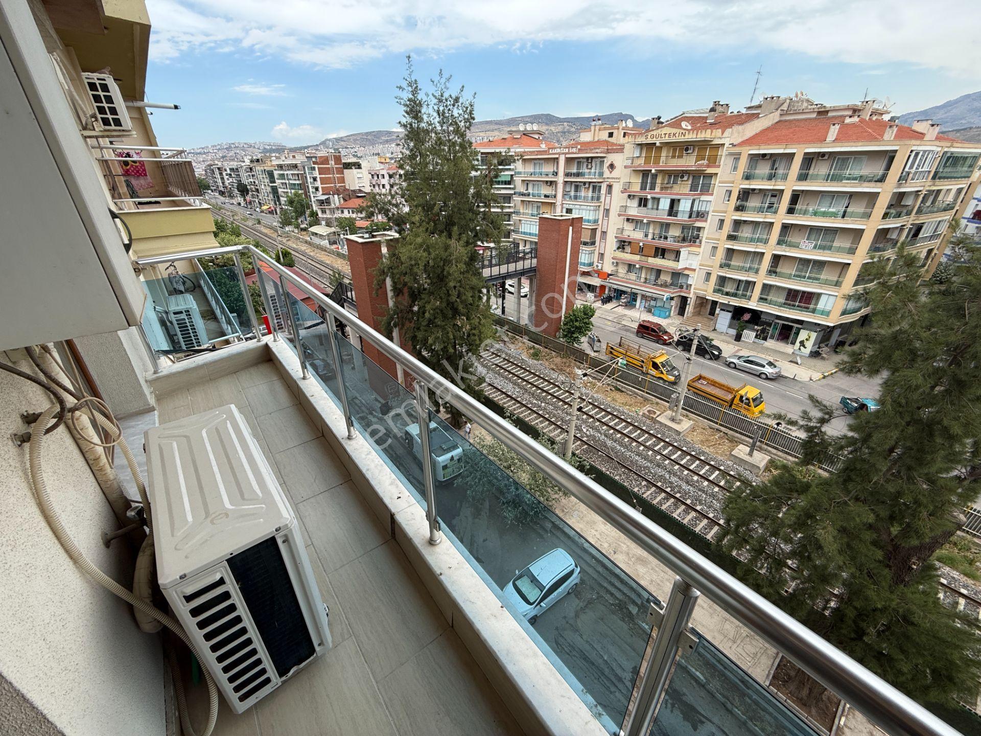Yalı Mahallesi Satılık 4+1 Teraslı Dubleks Daire - Görsel 15