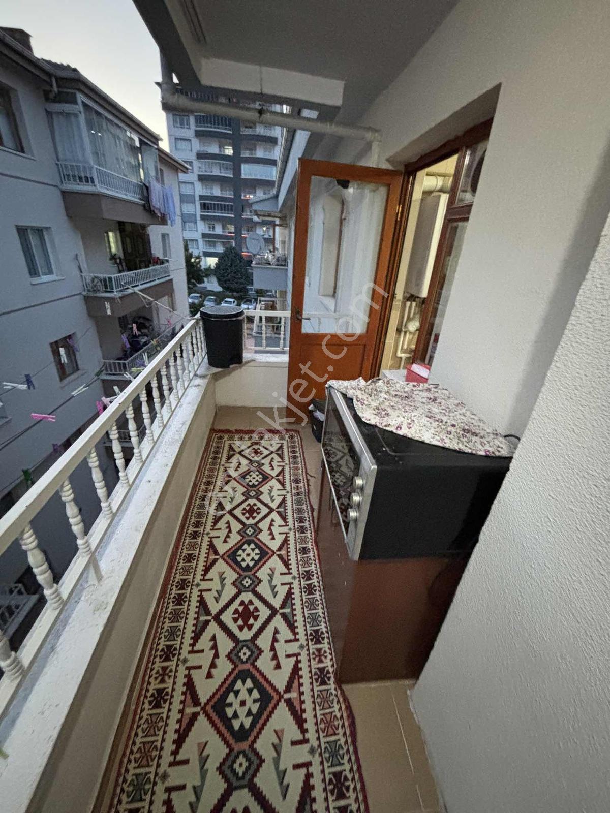 Bk Gayrimenkulden Malazgirt Mah. Katta Bağımsız Satılık Daire - Görsel 13