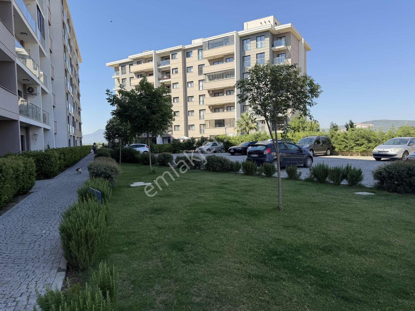 Torbalı Da İzban Yakını Havuzlu Sitede Kiralık Bahçeli 2+1 Daire - Görsel 21