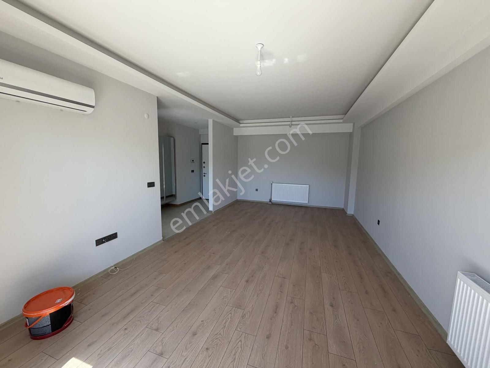Torbalı Da İzban Yakını Havuzlu Sitede Kiralık Bahçeli 2+1 Daire - Görsel 10