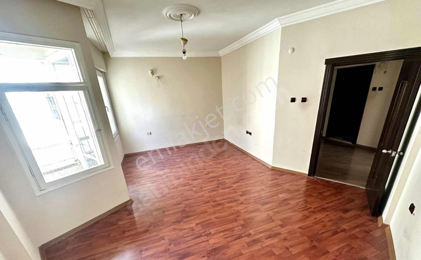 Yenişehir Gazi Mah. Asansörlü Deniz Manzaralı 4+1 Satılık - Görsel 2