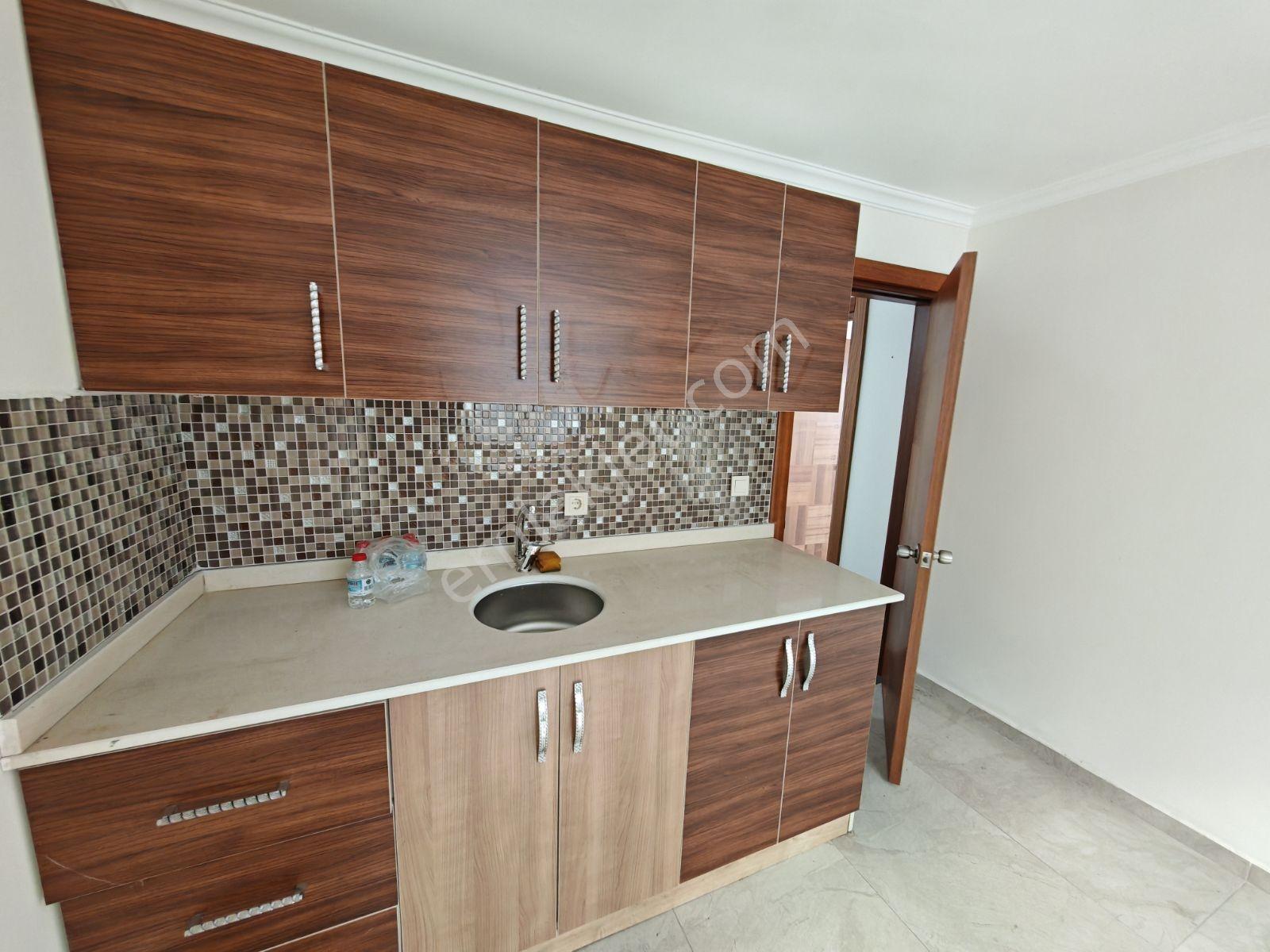 Antalya Caddesi Üzerinde Kiralık Ofis - Görsel 8