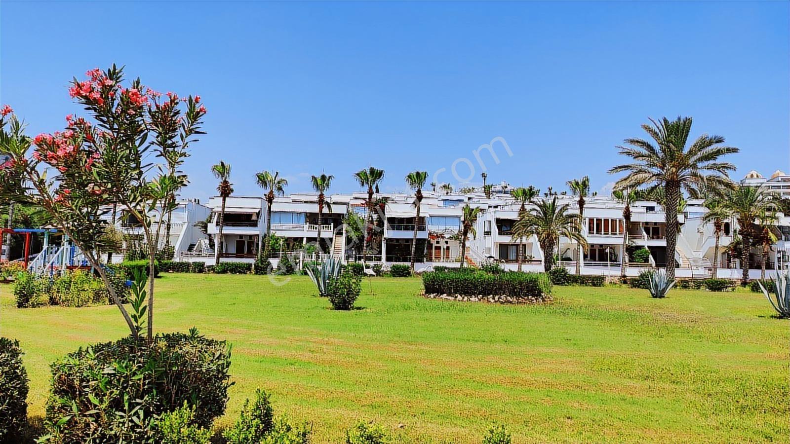 Denize Sıfır Kendi Plajı Olan Side Polatlı Sitesi Satılık Villa - Görsel 19