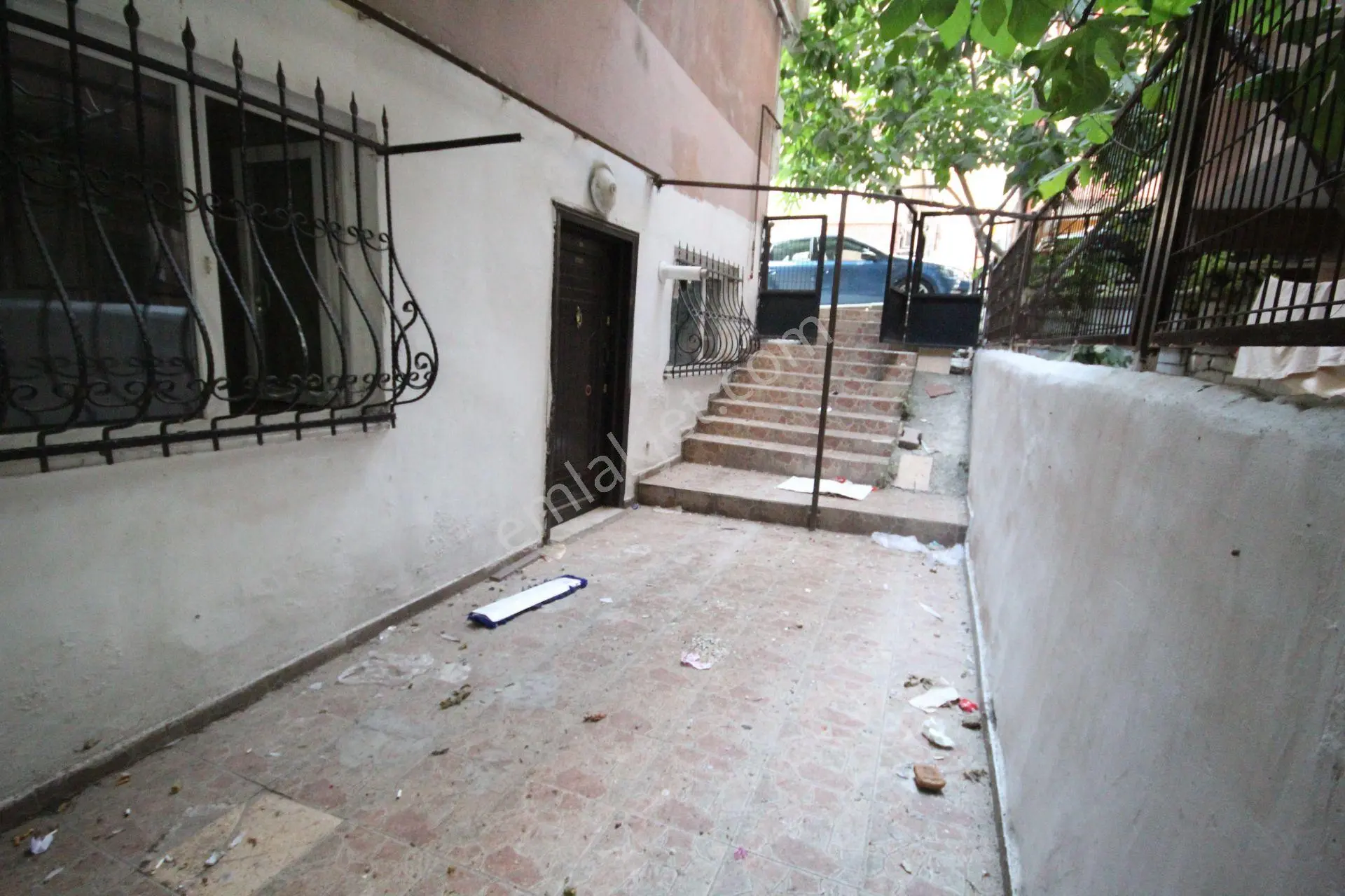 Old City'den E-5 Metrobüse Yakın Bahçe Kullanımlı 2+1 Kiracılı - Görsel 26