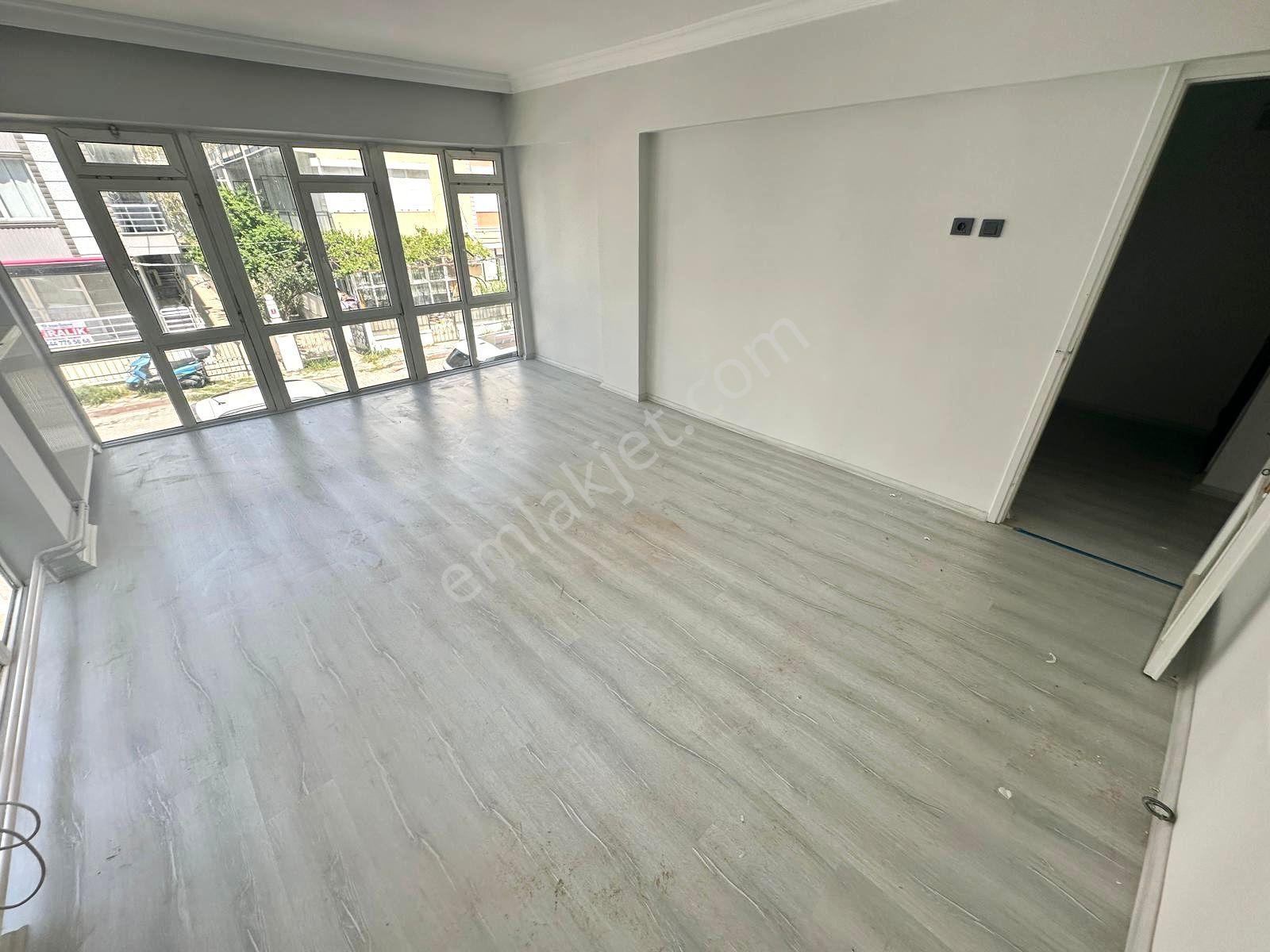 🏡 Referans'tan Akçay'da Merkez'de Denize 250 Metre Ön Cephe Ara Kat 3+1 Daire - Görsel 31