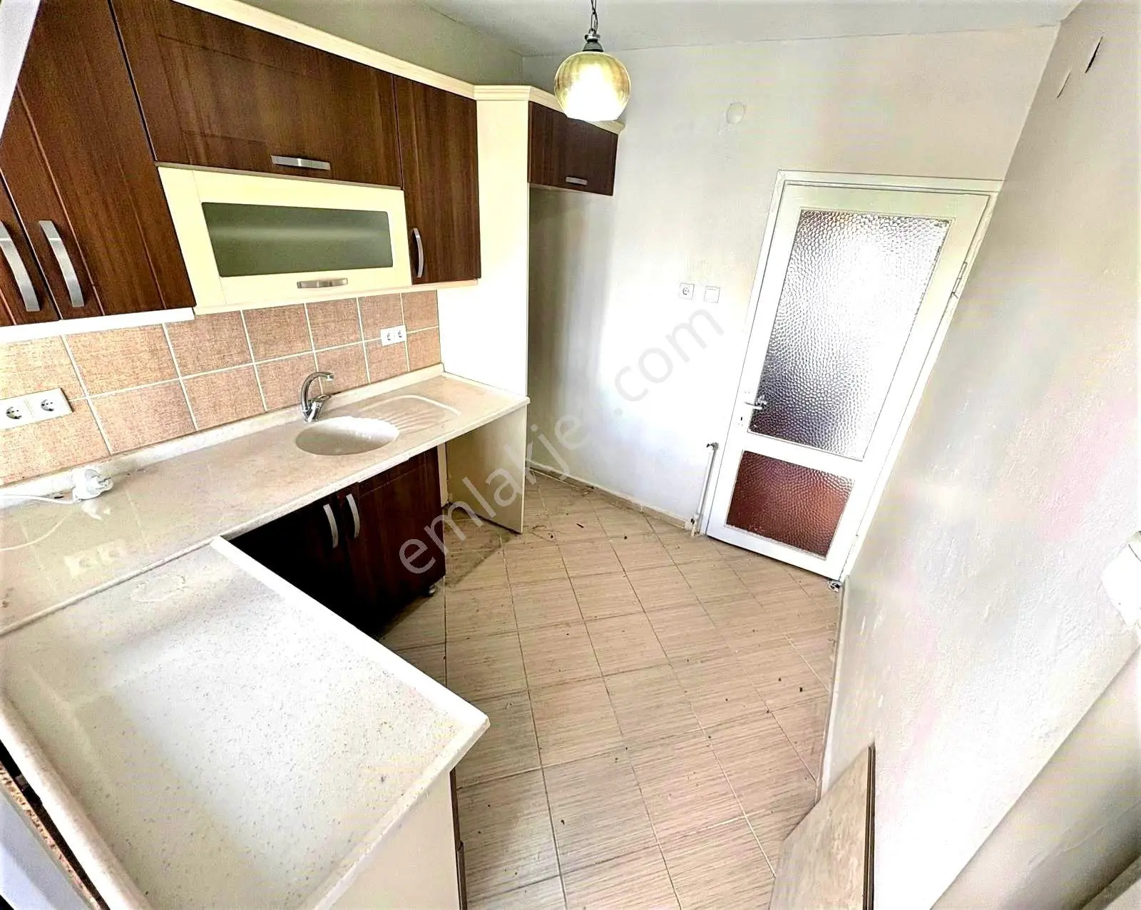🏡 Referans'tan Akçay'da Merkez'de Denize 250 Metre Ön Cephe Ara Kat 3+1 Daire - Görsel 4