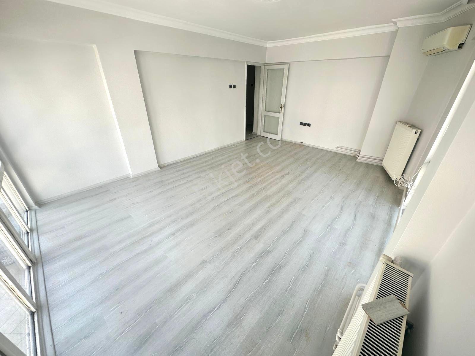 🏡 Referans'tan Akçay'da Merkez'de Denize 250 Metre Ön Cephe Ara Kat 3+1 Daire - Görsel 32