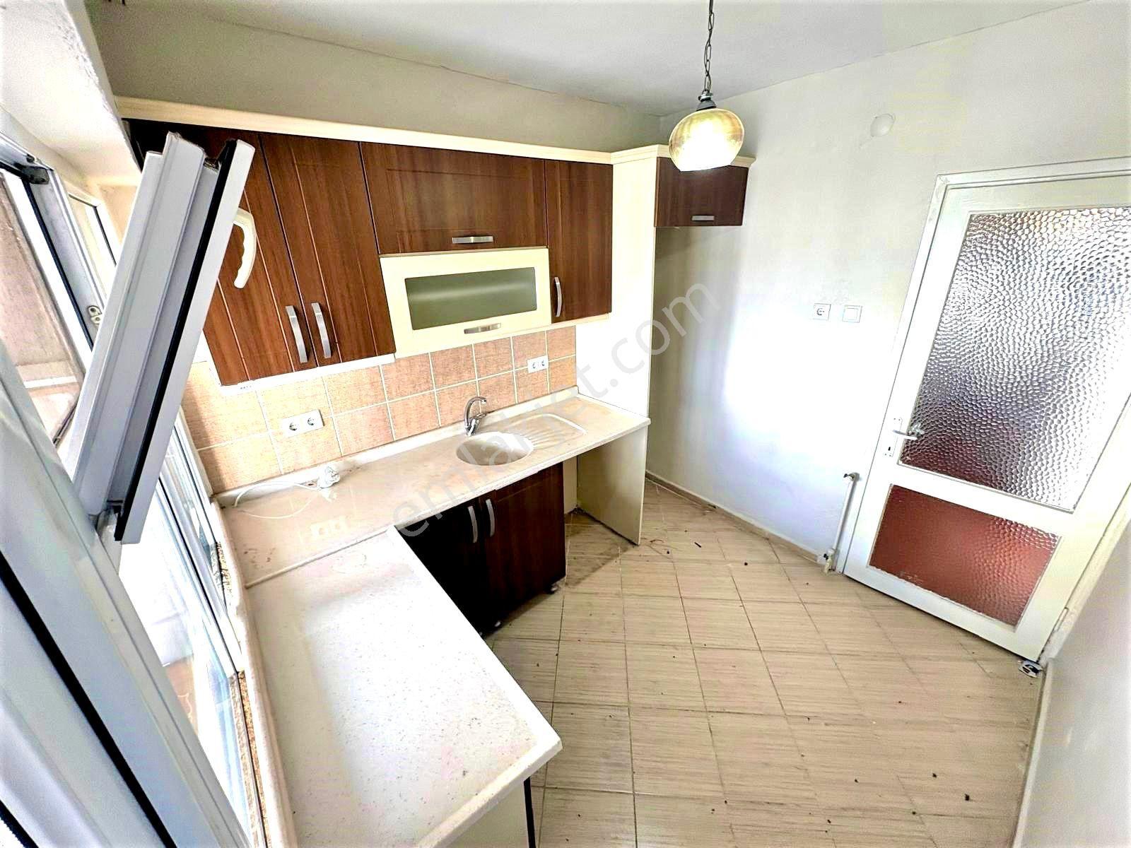 🏡 Referans'tan Akçay'da Merkez'de Denize 250 Metre Ön Cephe Ara Kat 3+1 Daire - Görsel 33