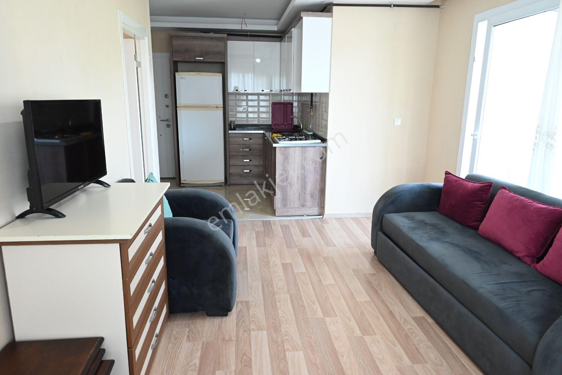 Üstünkent'ten Kampüse Yürüme Mesafesinde Full Eşyalı Kiralık 1+1