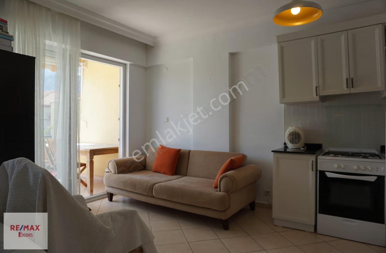 Kemer Çamyuva 'da Kiralık 2+1 Eşyalı, Havuzlu, Site İçinde Daire - Görsel 5