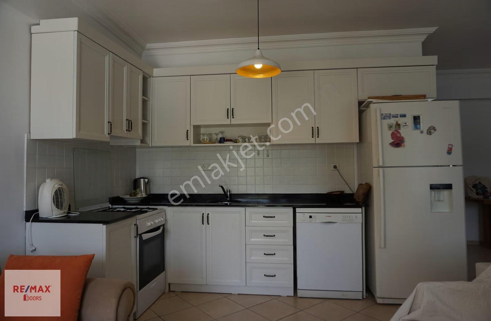 Kemer Çamyuva 'da Kiralık 2+1 Eşyalı, Havuzlu, Site İçinde Daire - Görsel 6