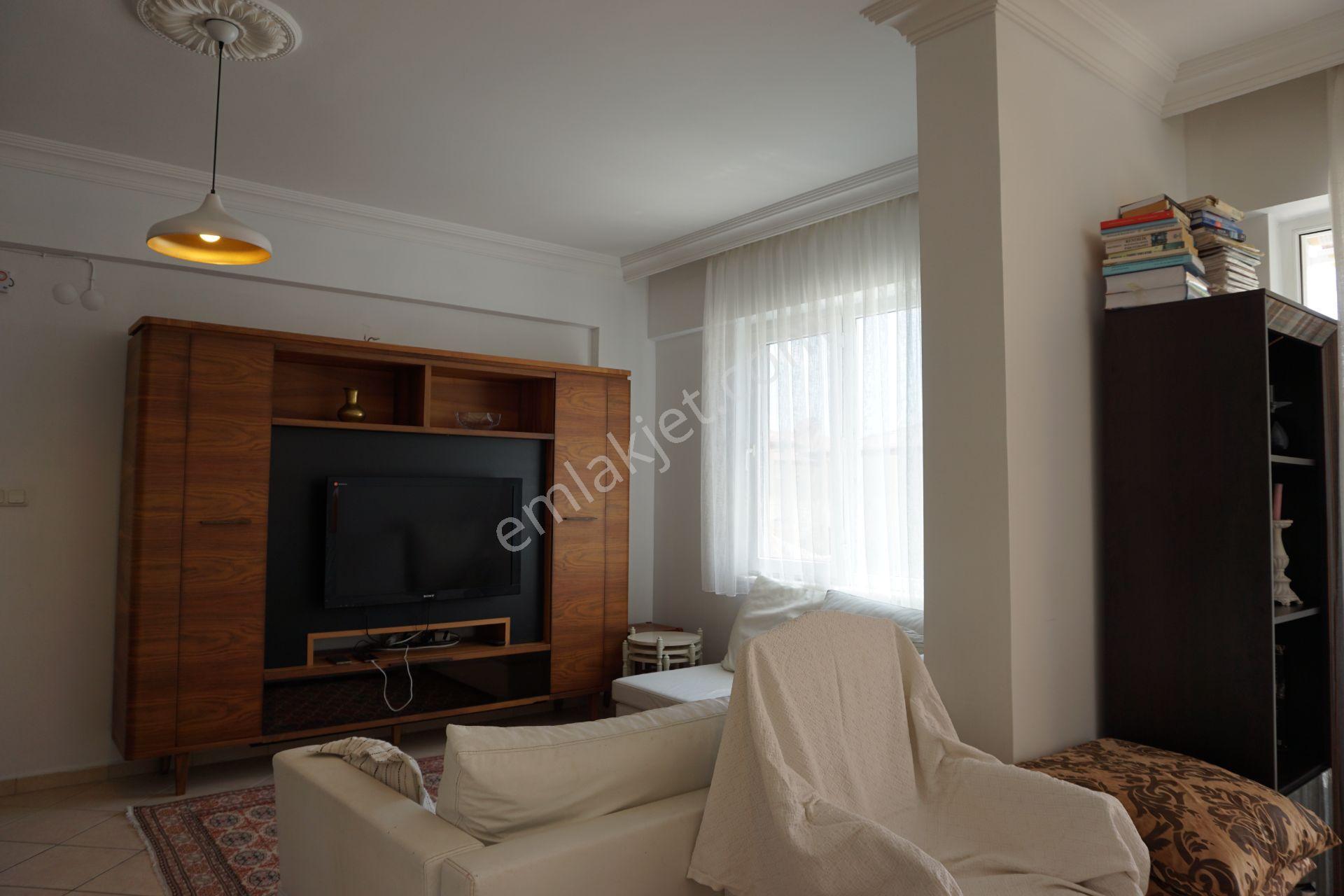 Kemer Çamyuva 'da Kiralık 2+1 Eşyalı, Havuzlu, Site İçinde Daire - Görsel 7