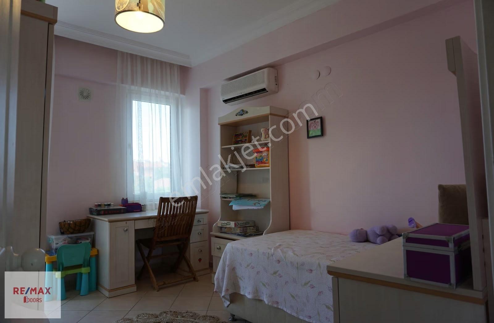 Kemer Çamyuva 'da Kiralık 2+1 Eşyalı, Havuzlu, Site İçinde Daire - Görsel 14