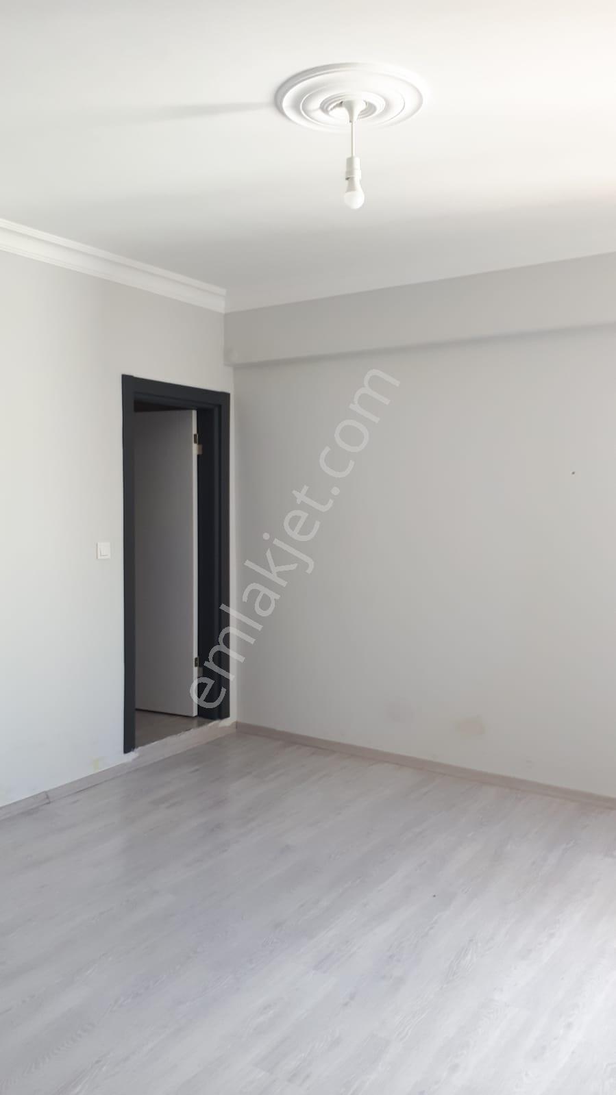 Edirne Uzunköprü Çevreyolunda 3+1 Doğalgazlı, Asansörlü, 5 Yıllık Binada Kiralık Daire - Görsel 14