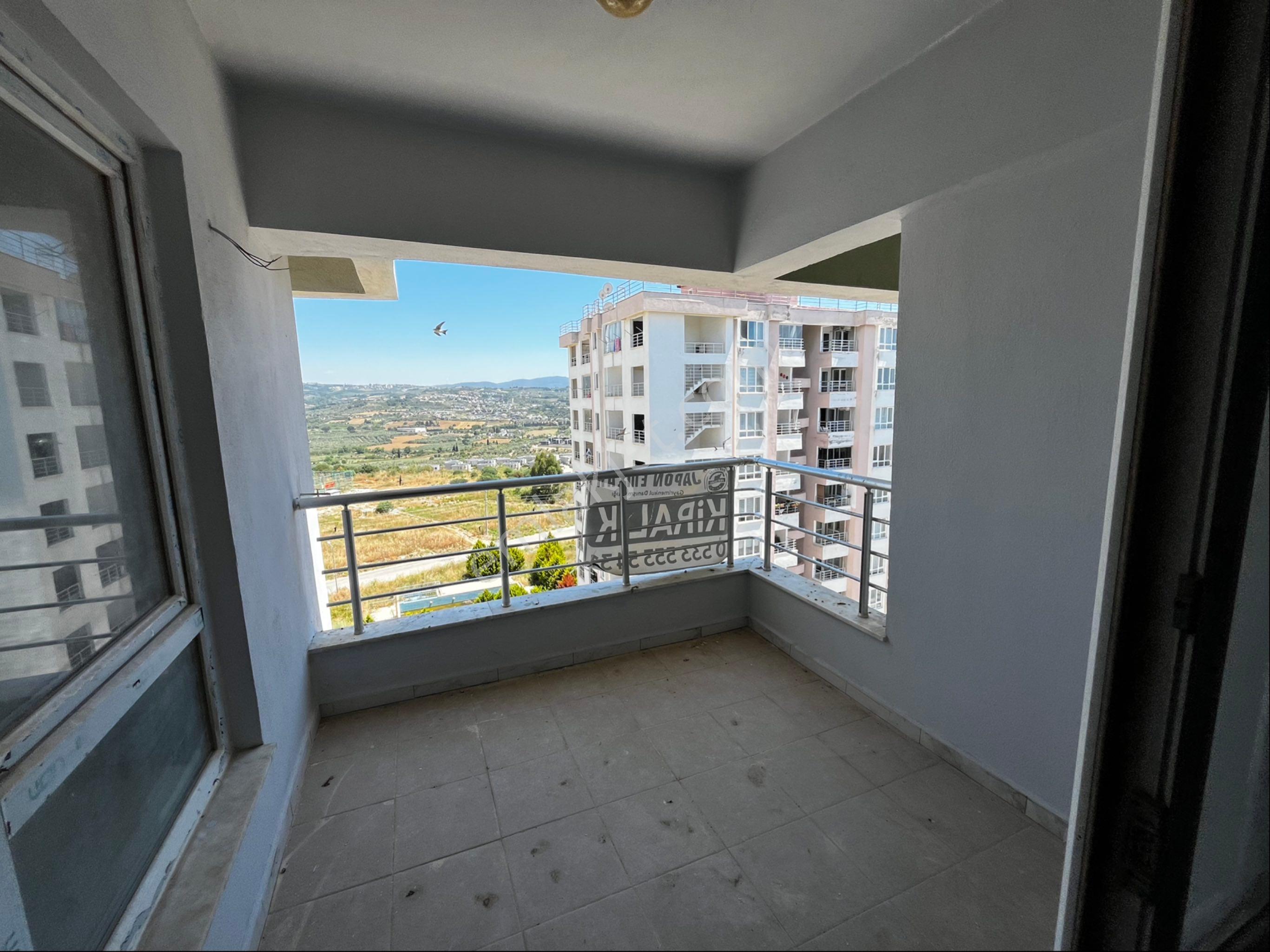 Kuşadası Iydukentte Geniş Ferah Kiralık 2+1 - Görsel 10