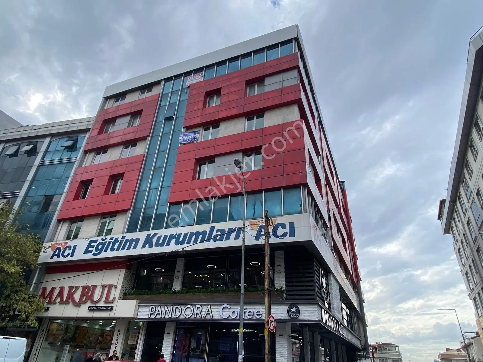Bağcılar Meydana Yakın 650m2 6.kat Kiralık İş Yeri - Görsel 15