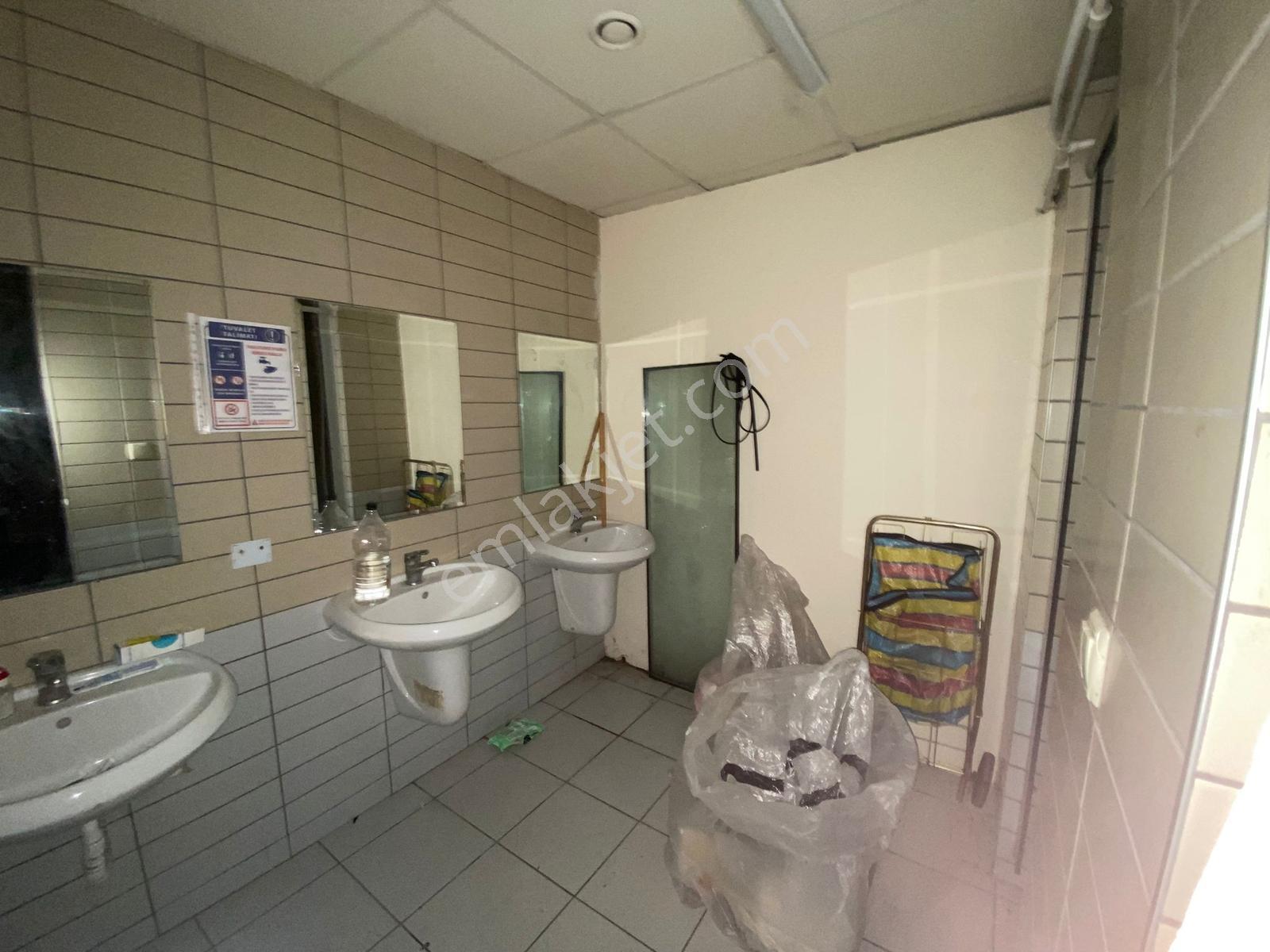 Bağcılar Meydana Yakın 650m2 6.kat Kiralık İş Yeri - Görsel 8