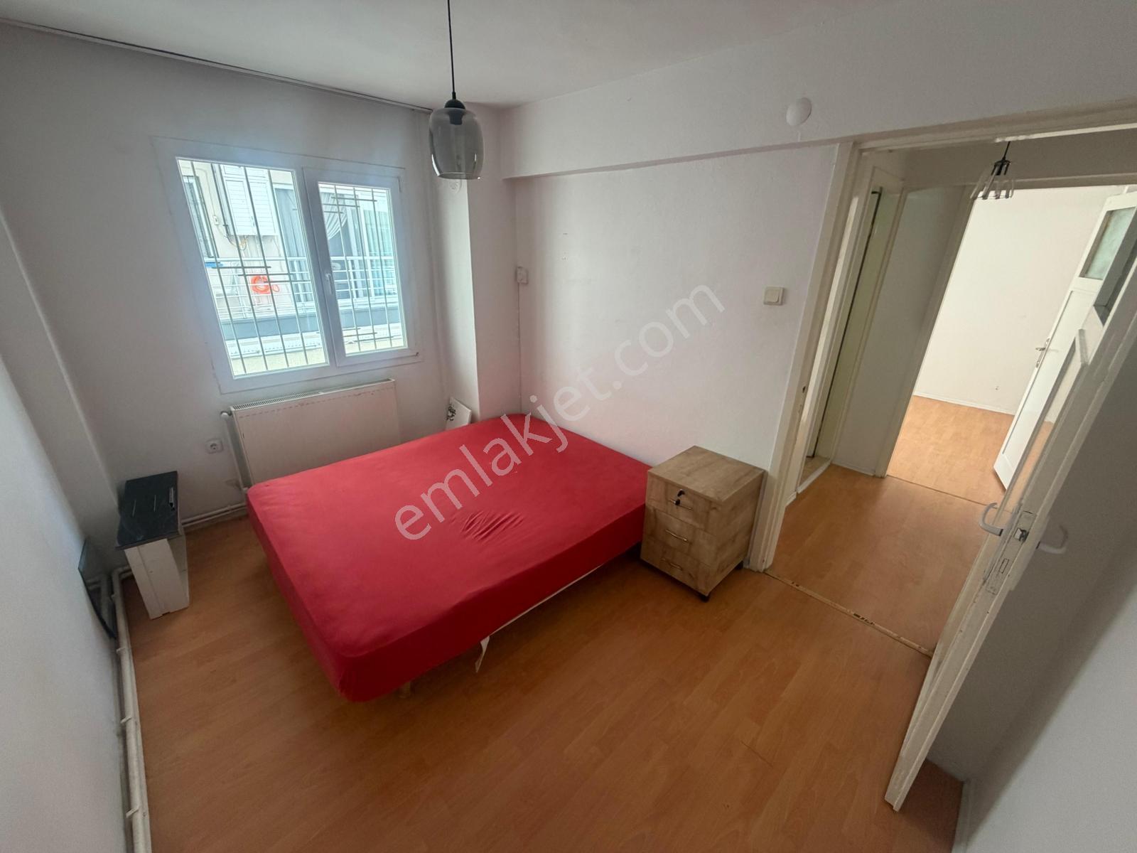 İnönü Caddesi İzmirspor Metro Yakını Otoparklı Kiralık Daire 2+1 - Görsel 9