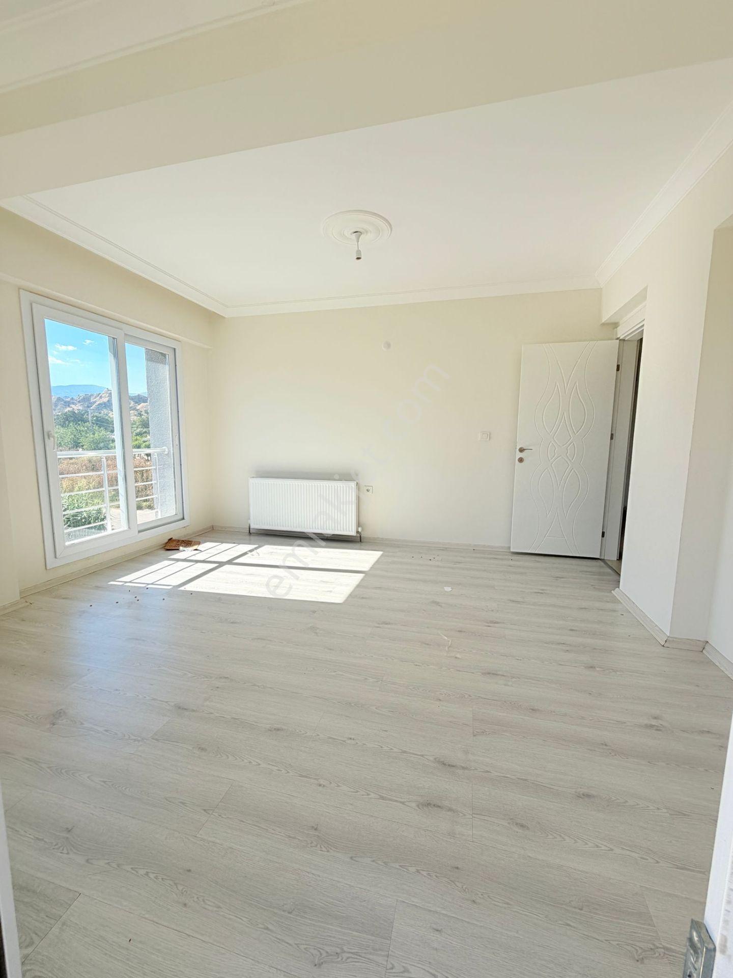 📣 📣 Yeşil Mahallede 180m2 3+1 Kiralık Daire 📣 📣 - Görsel 9