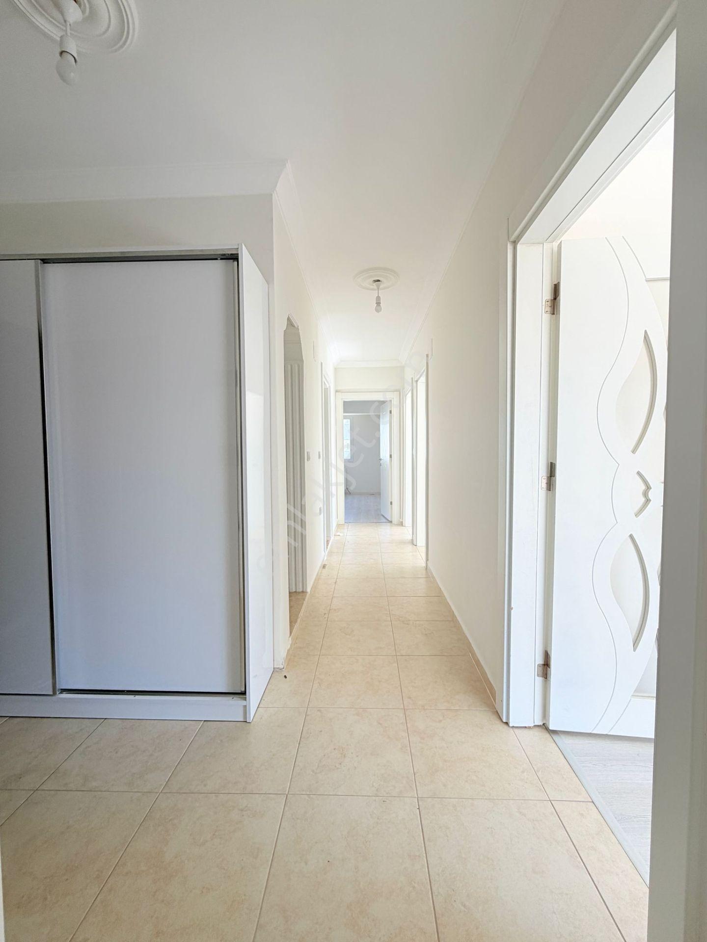 📣 📣 Yeşil Mahallede 180m2 3+1 Kiralık Daire 📣 📣 - Görsel 4