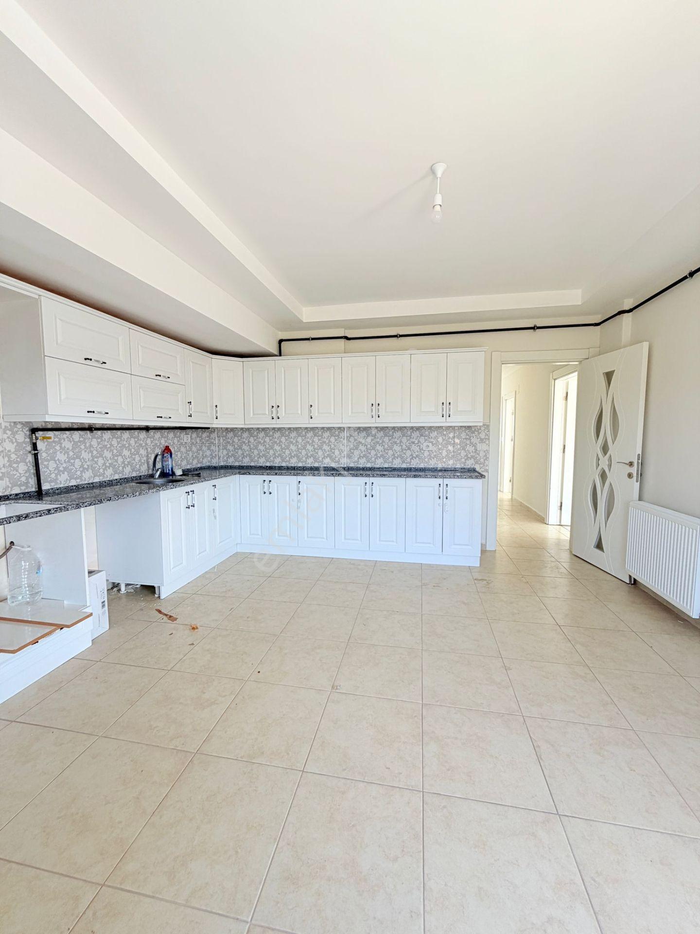 📣 📣 Yeşil Mahallede 180m2 3+1 Kiralık Daire 📣 📣 - Görsel 16